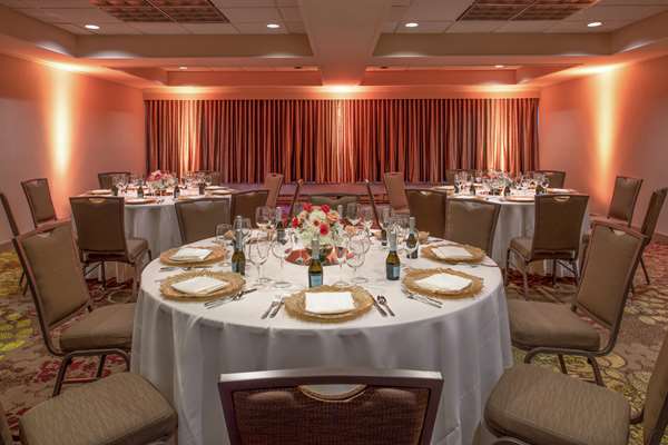  - DoubleTree Suites by Hilton Southcenter Tukwila - I-5, Exit 153