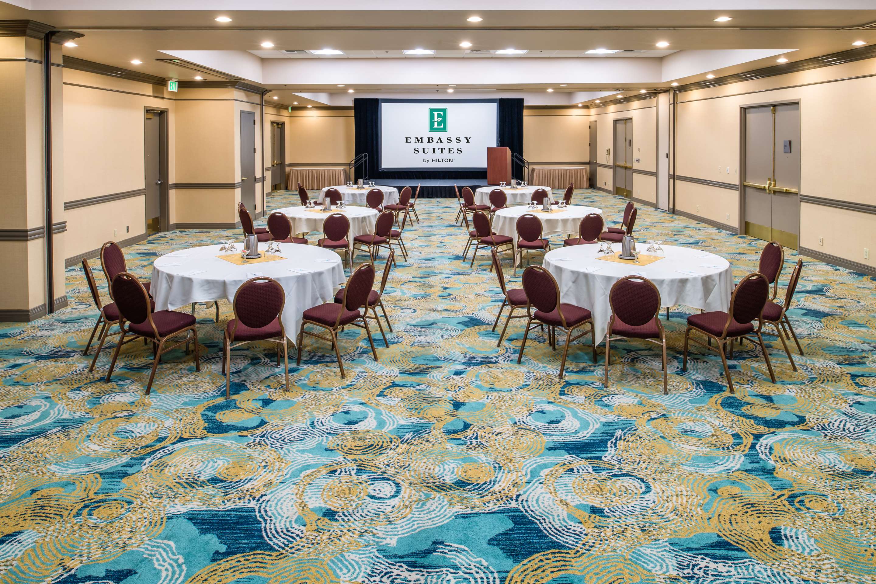 Meeting Room | Embassy Suites by Hilton Seattle Tacoma International Airport