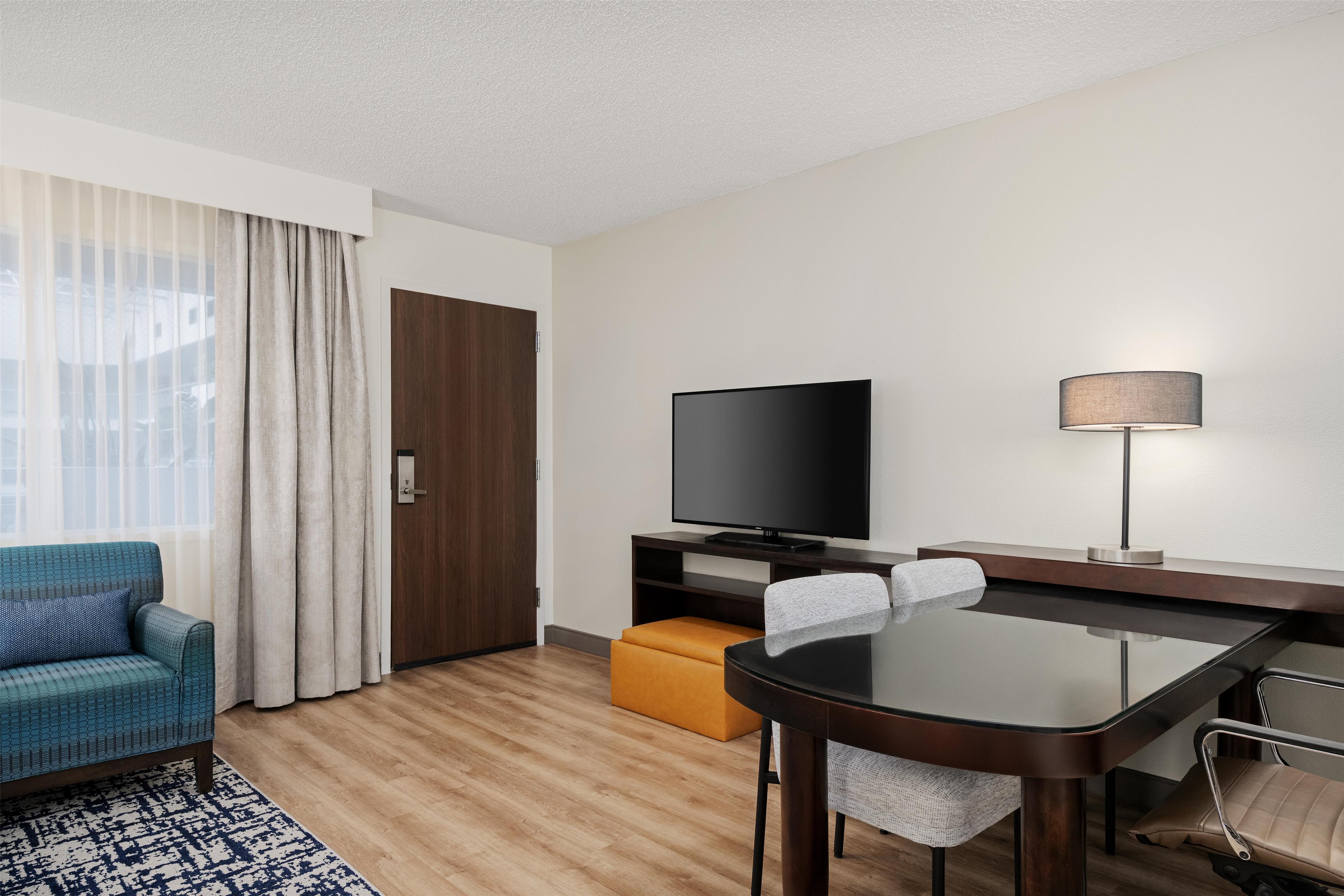 Guest room