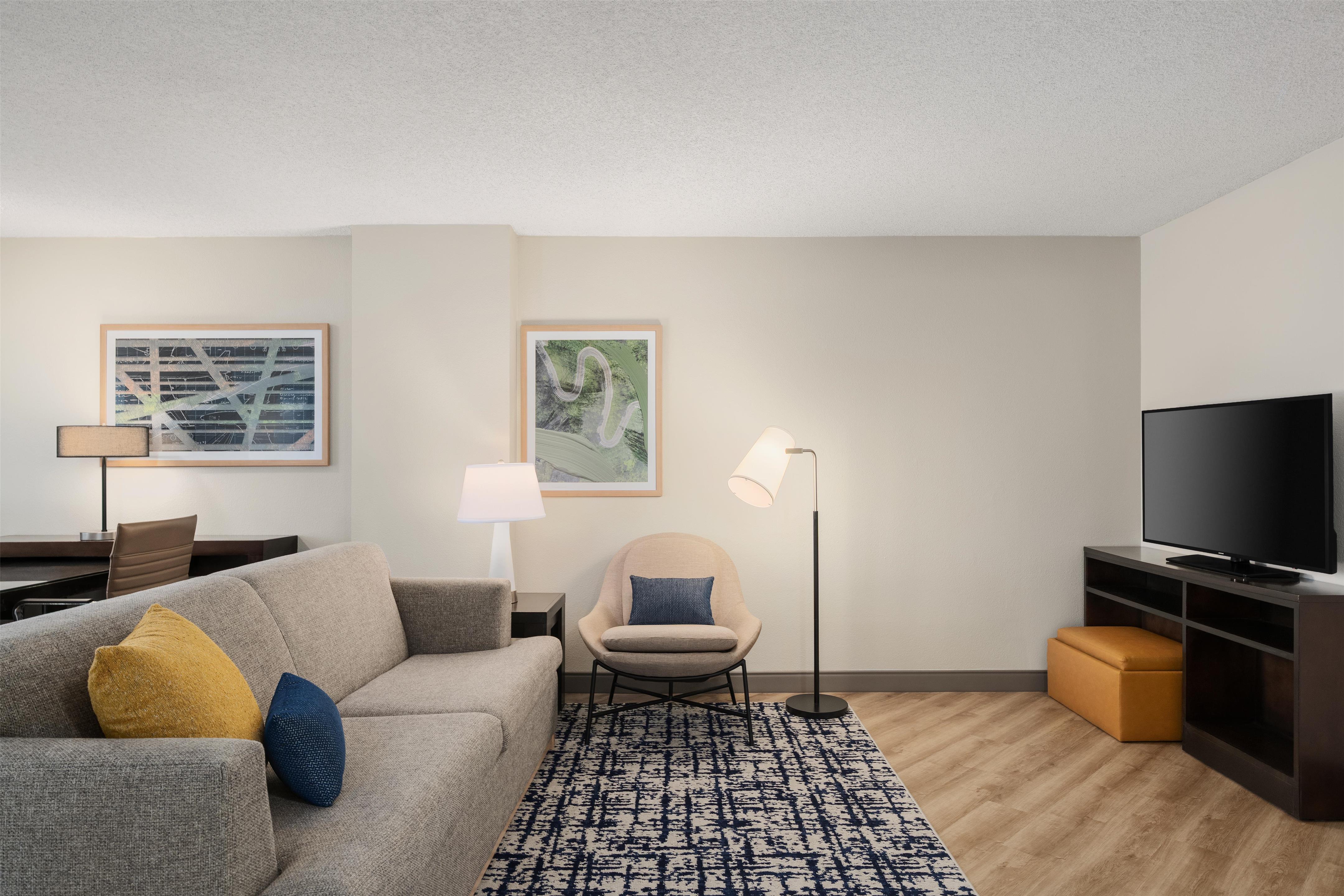 Guest room