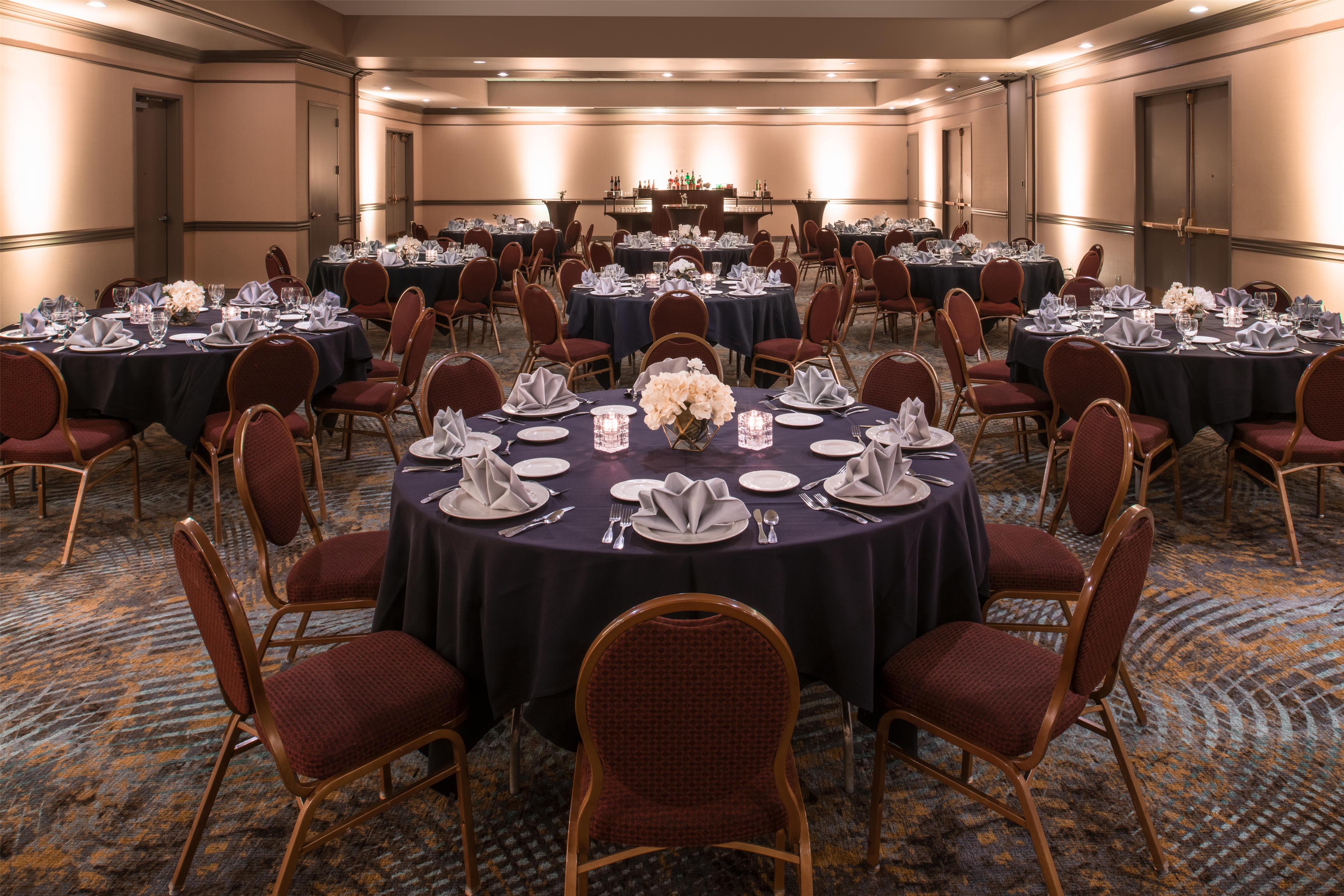 Meeting Room | Embassy Suites by Hilton Seattle Tacoma International Airport