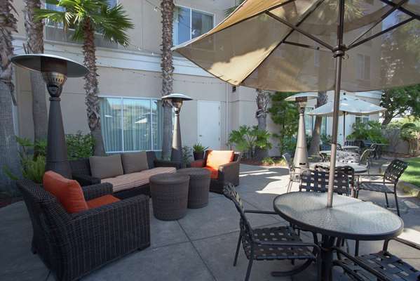 Exterior view - Hilton Garden Inn South San Francisco