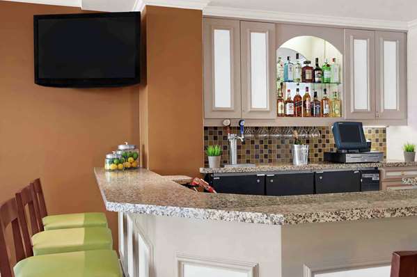 Bar - Hilton Garden Inn South San Francisco