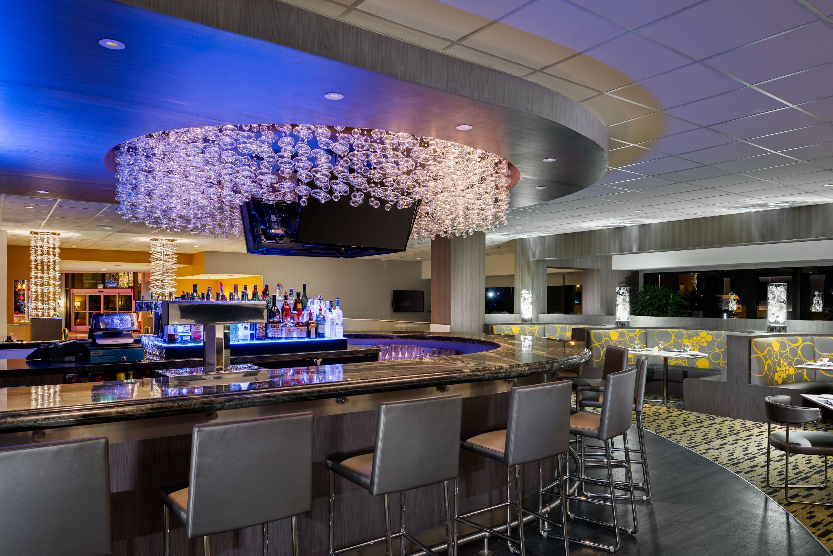 BarLounge | Hilton San Francisco Airport Bayfront