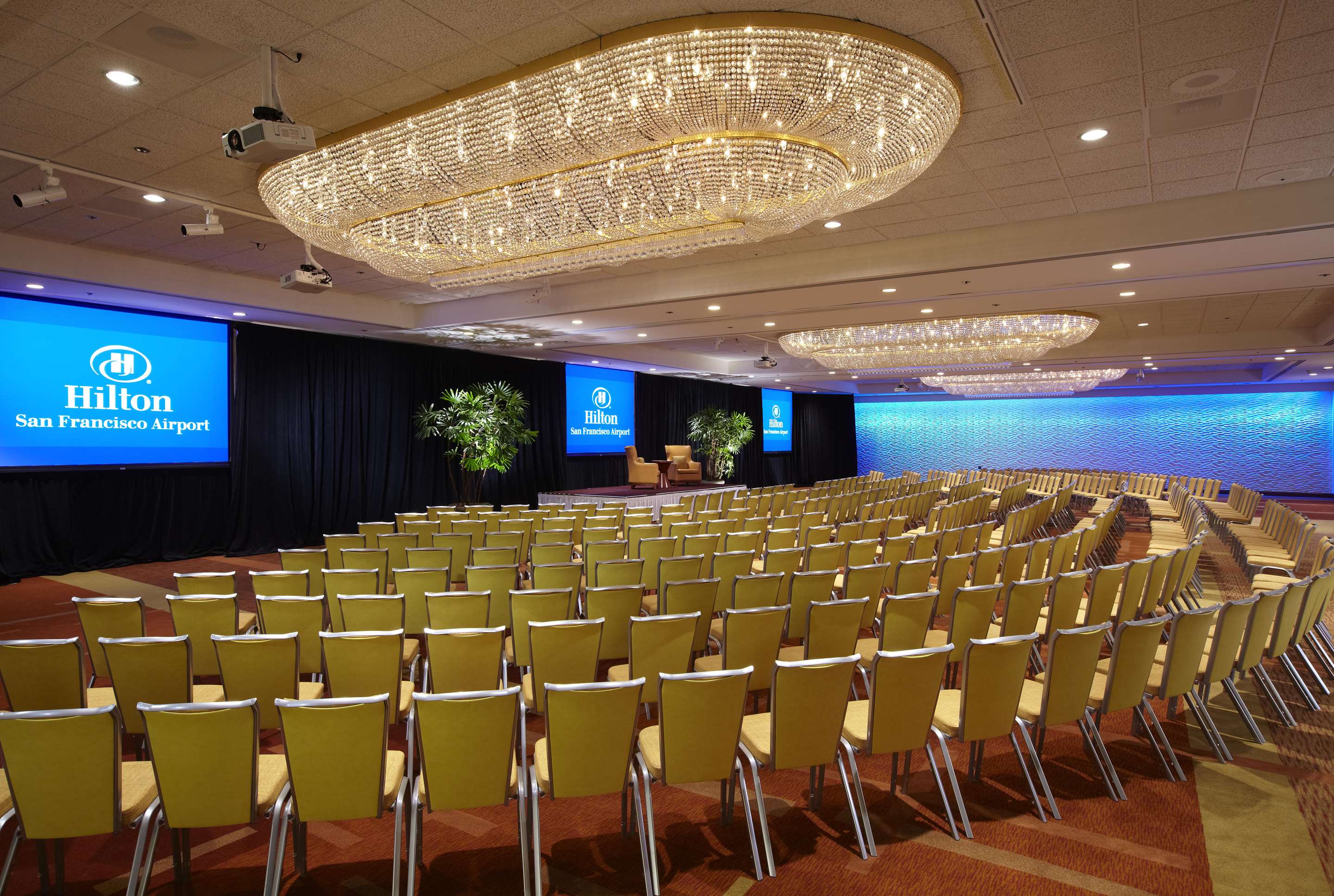 Meeting Room | Hilton San Francisco Airport Bayfront