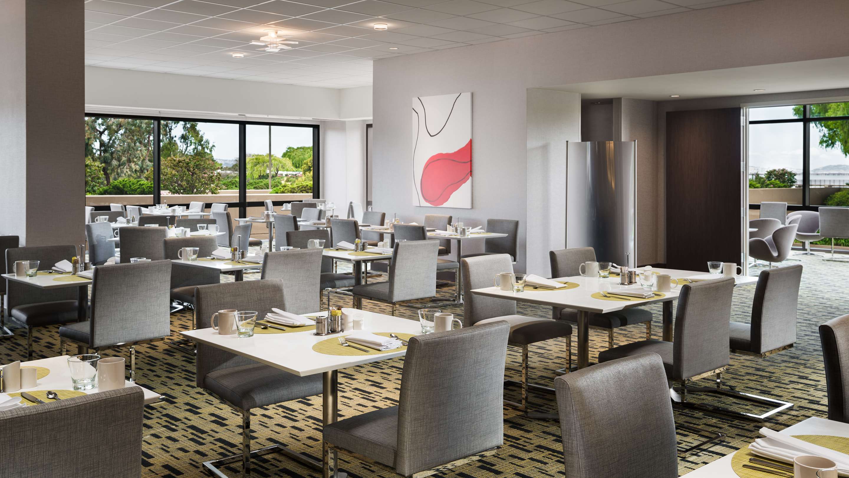 Restaurant | Hilton San Francisco Airport Bayfront