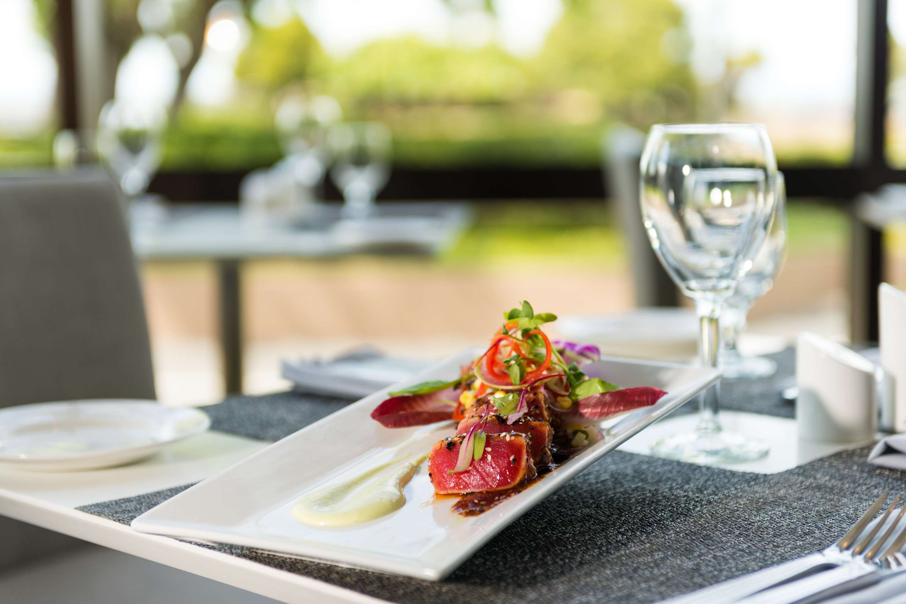 BarLounge | Hilton San Francisco Airport Bayfront