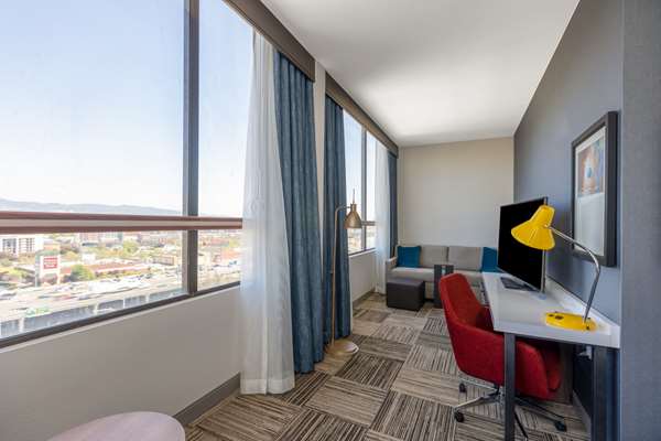  - Hilton Garden Inn Emeryville