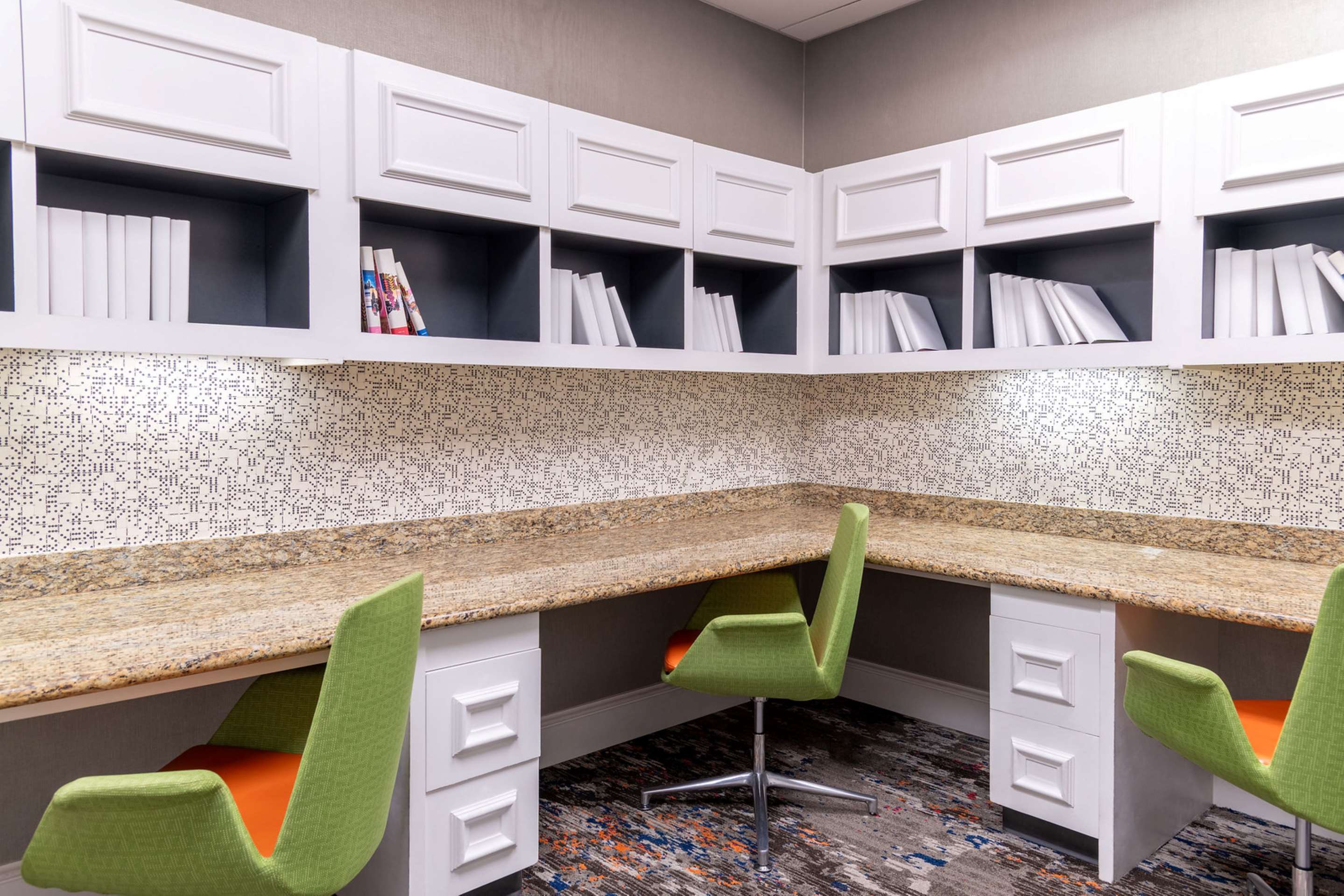 Business Center | Hilton Garden Inn San Francisco/Oakland Bay Bridge
