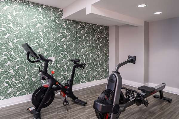 Fitness/ Exercise Room - Hilton Hotel Financial District San Francisco