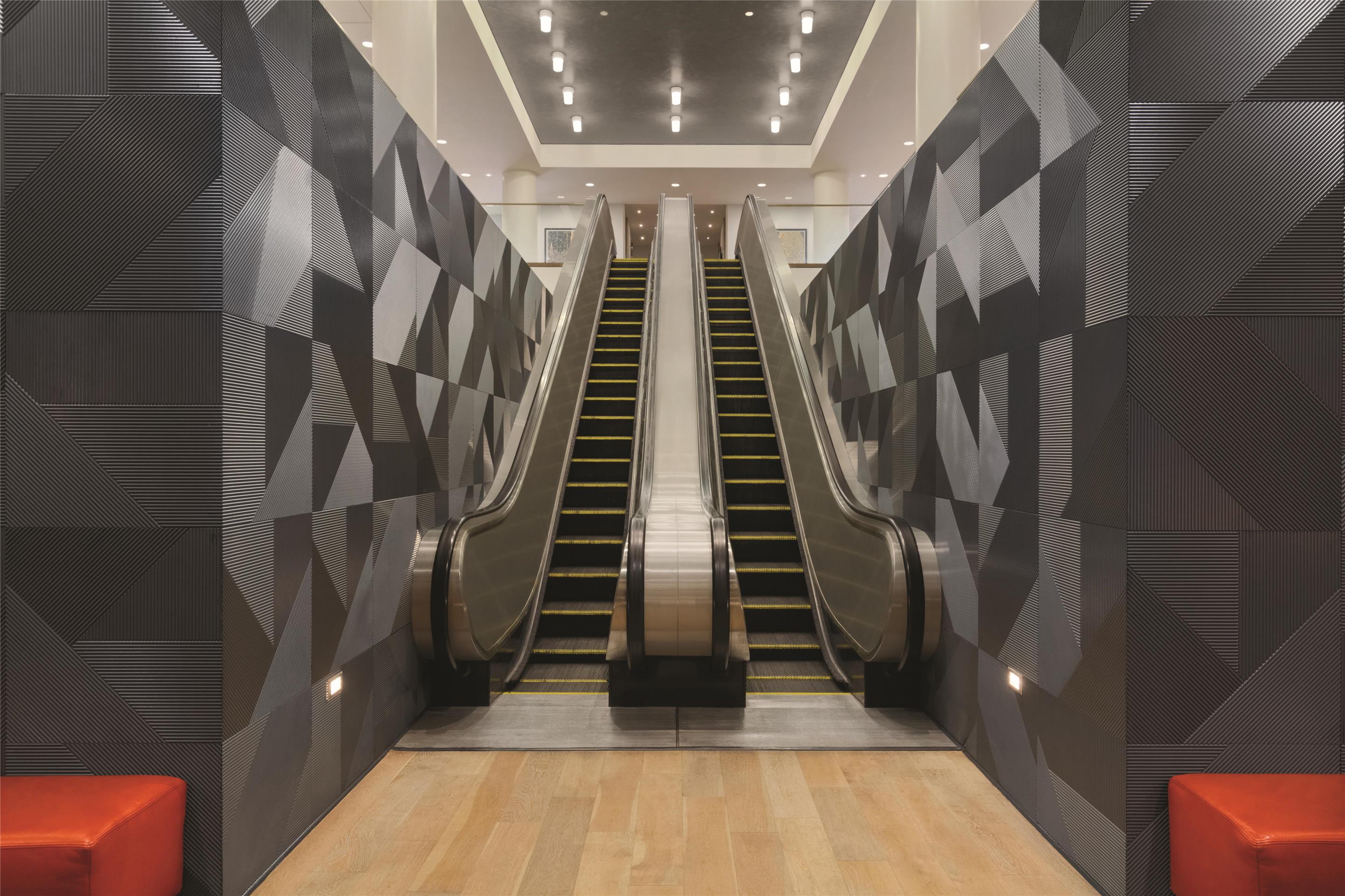 Lobby | Hilton San Francisco Financial District