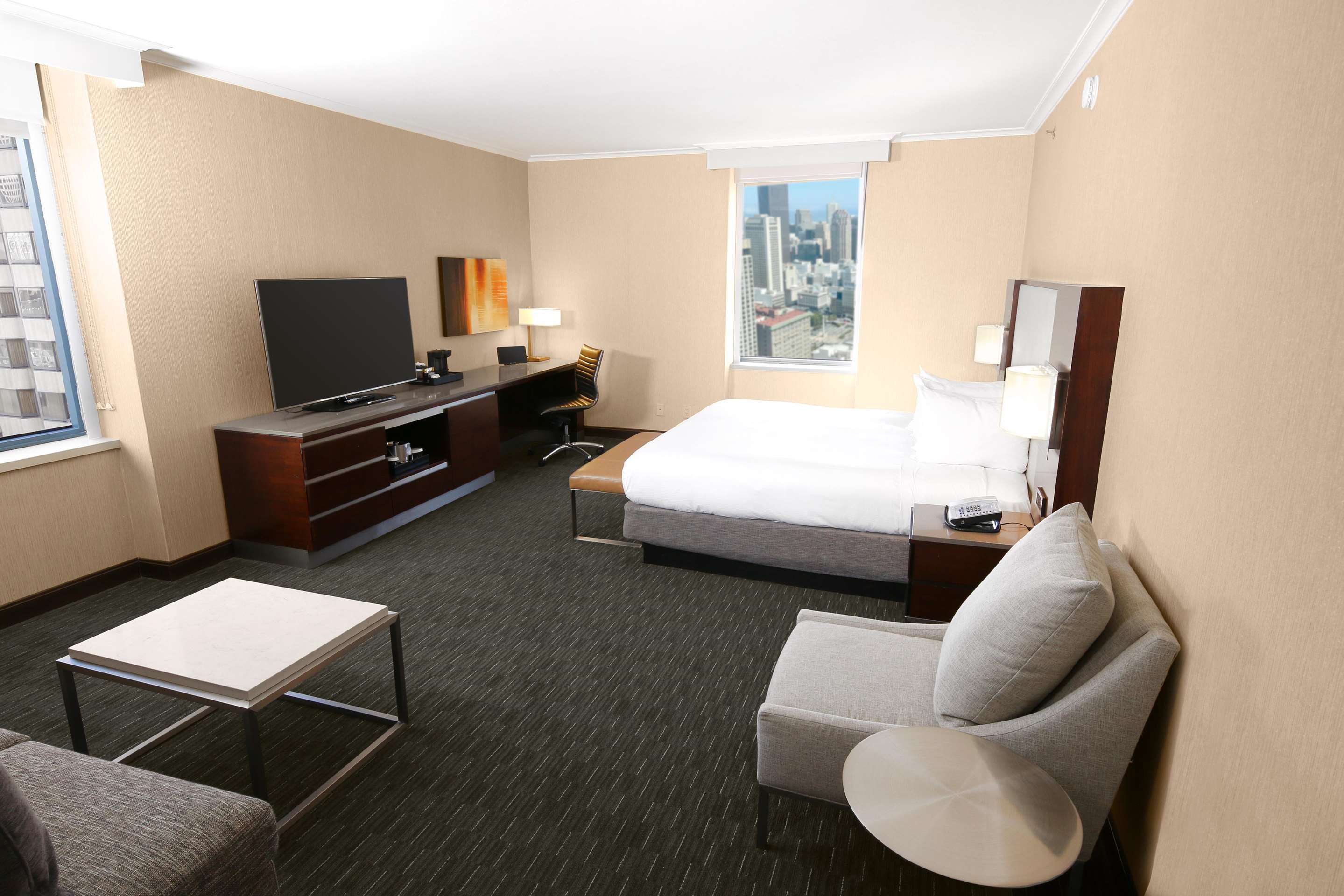 Guest room