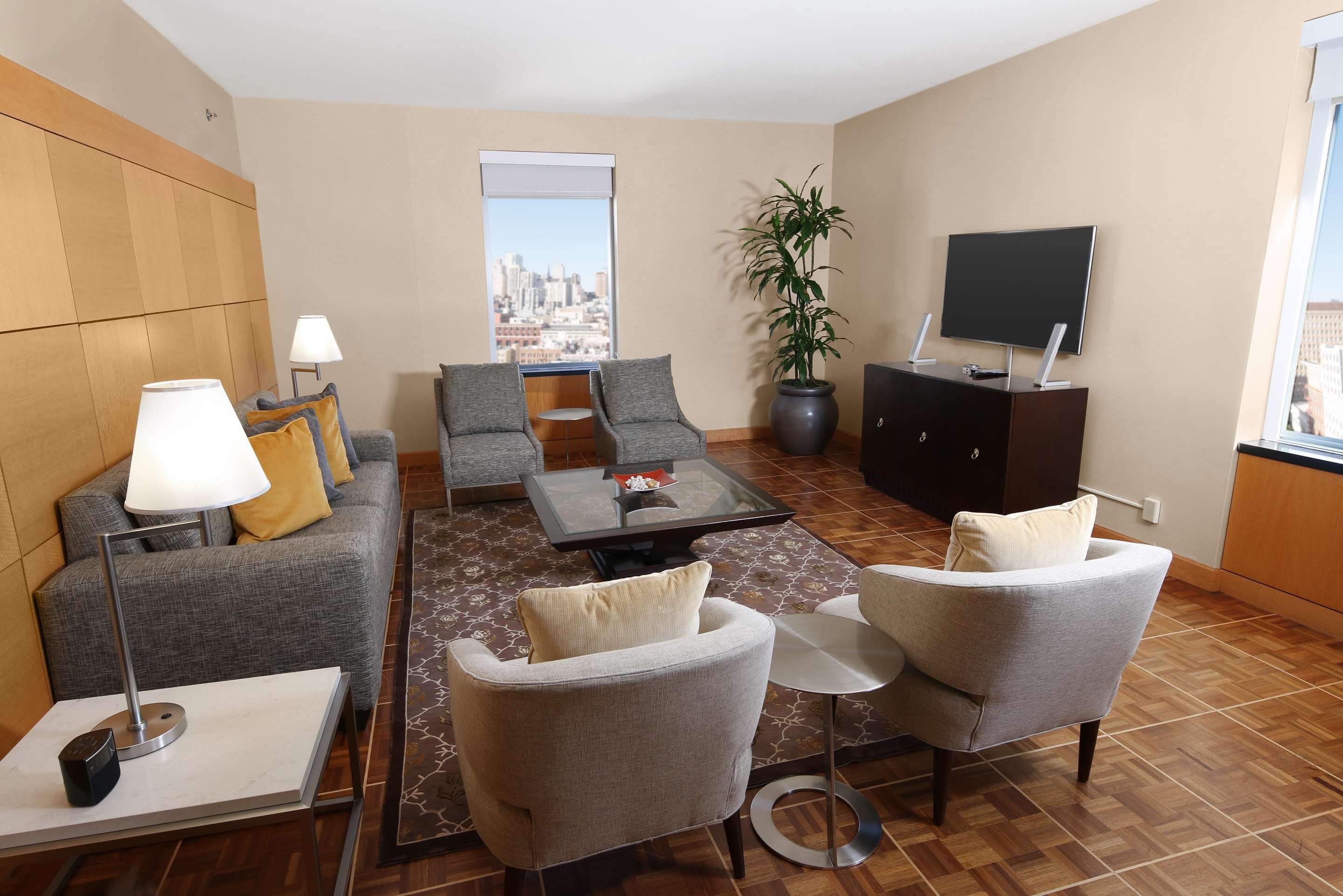 Guest room