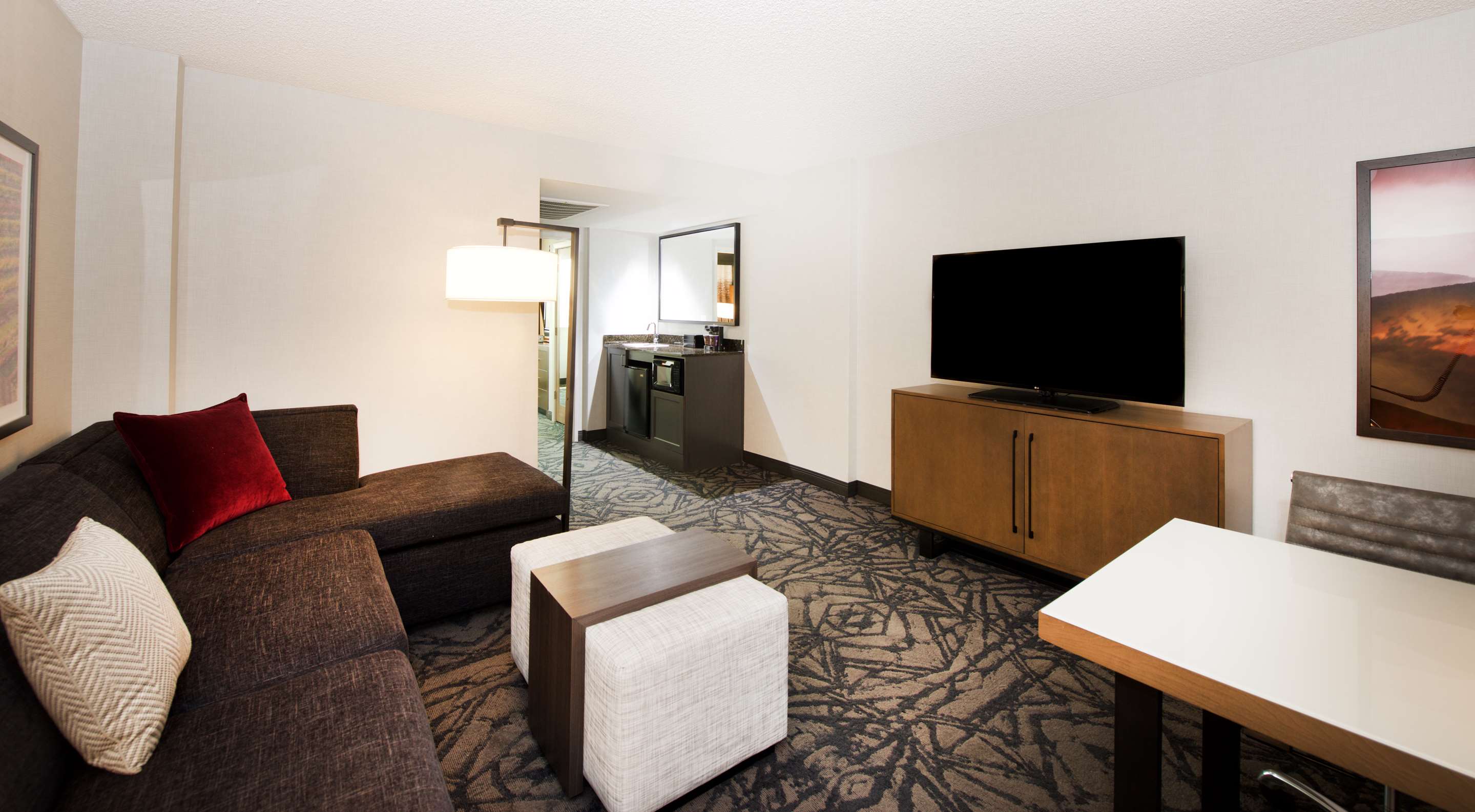 Guest room