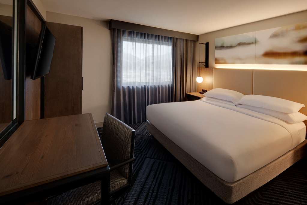 Embassy Suites by Hilton San Rafael Marin County Room Type - 2BR 1BATH HOSP STE NONSMOK
