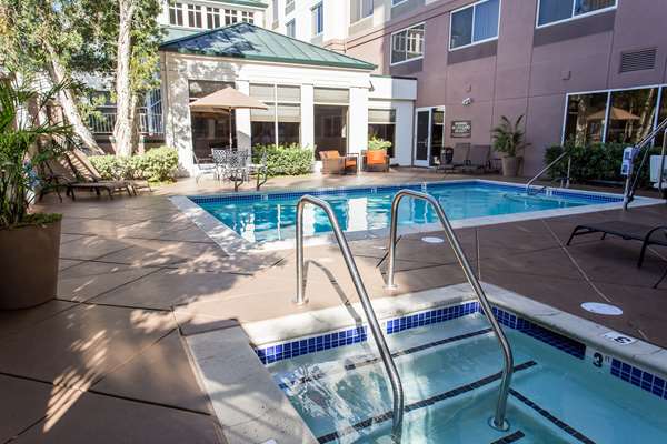 Pool - Hilton Garden Inn San Mateo - CA 92, Exit 14