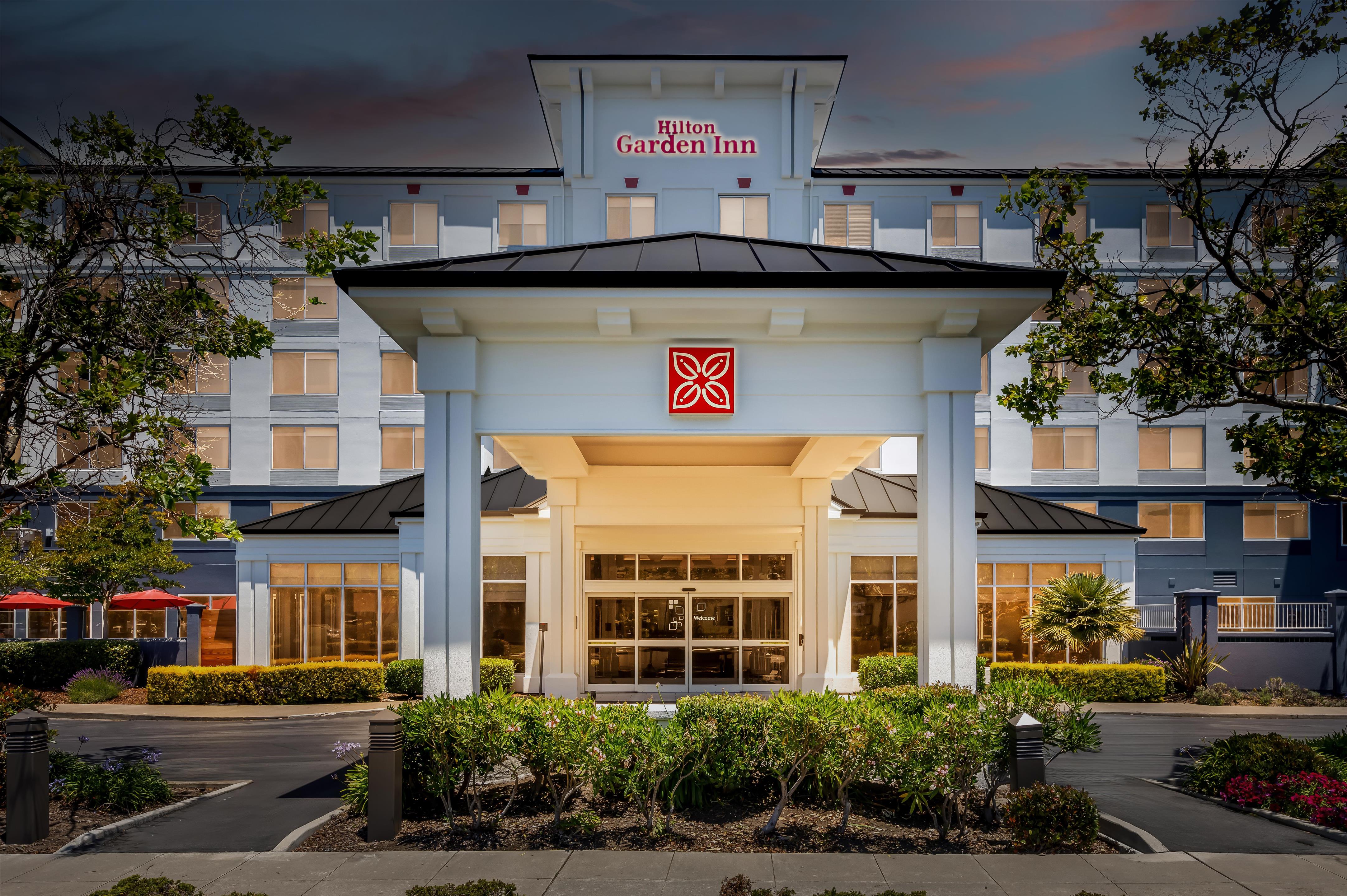 Exterior | Hilton Garden Inn San Mateo