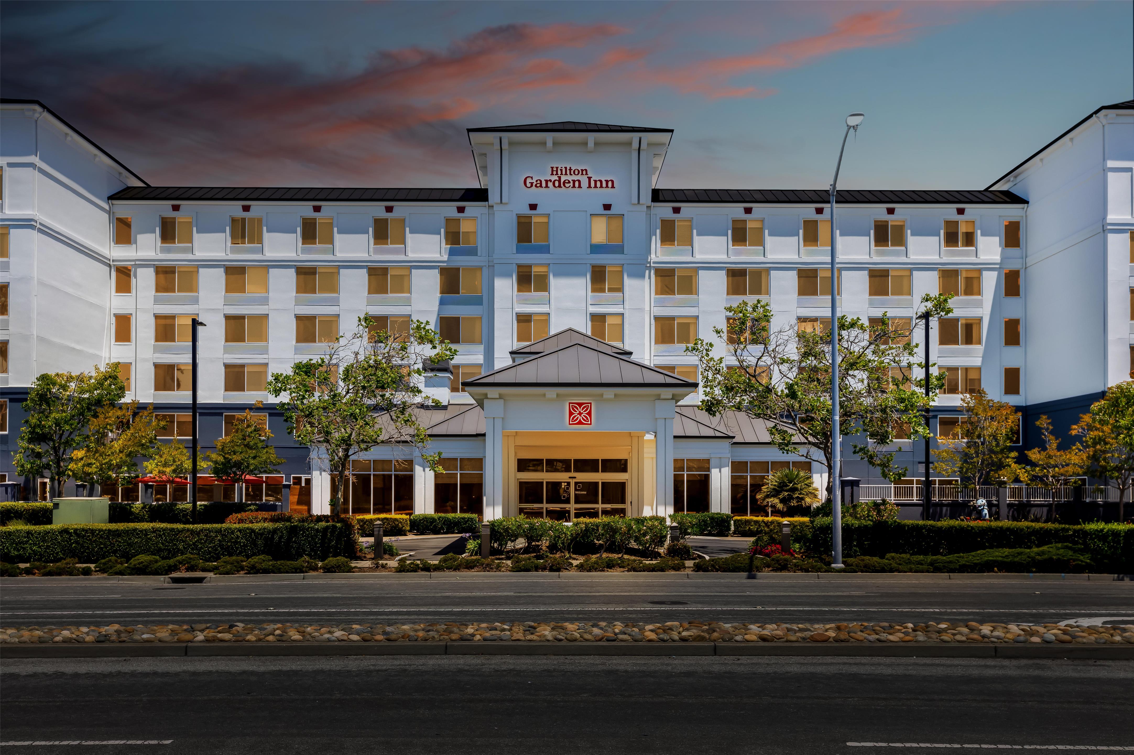 Exterior | Hilton Garden Inn San Mateo