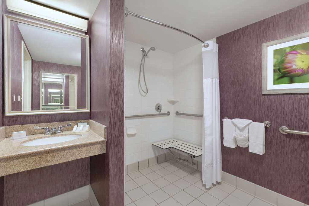 Hilton Garden Inn-Springfield, MA - Tap to explore photos