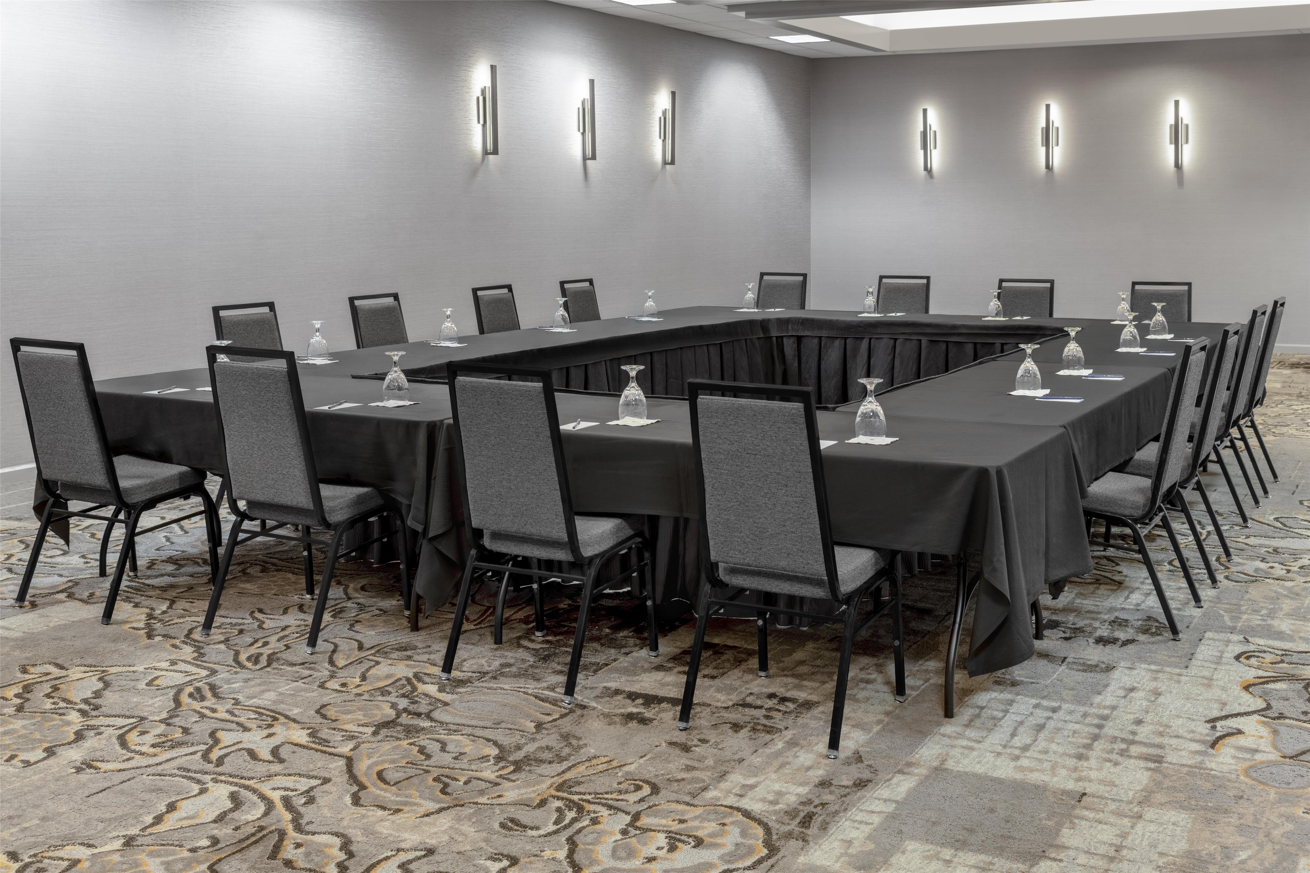 Meeting Room | DoubleTree by Hilton Springfield
