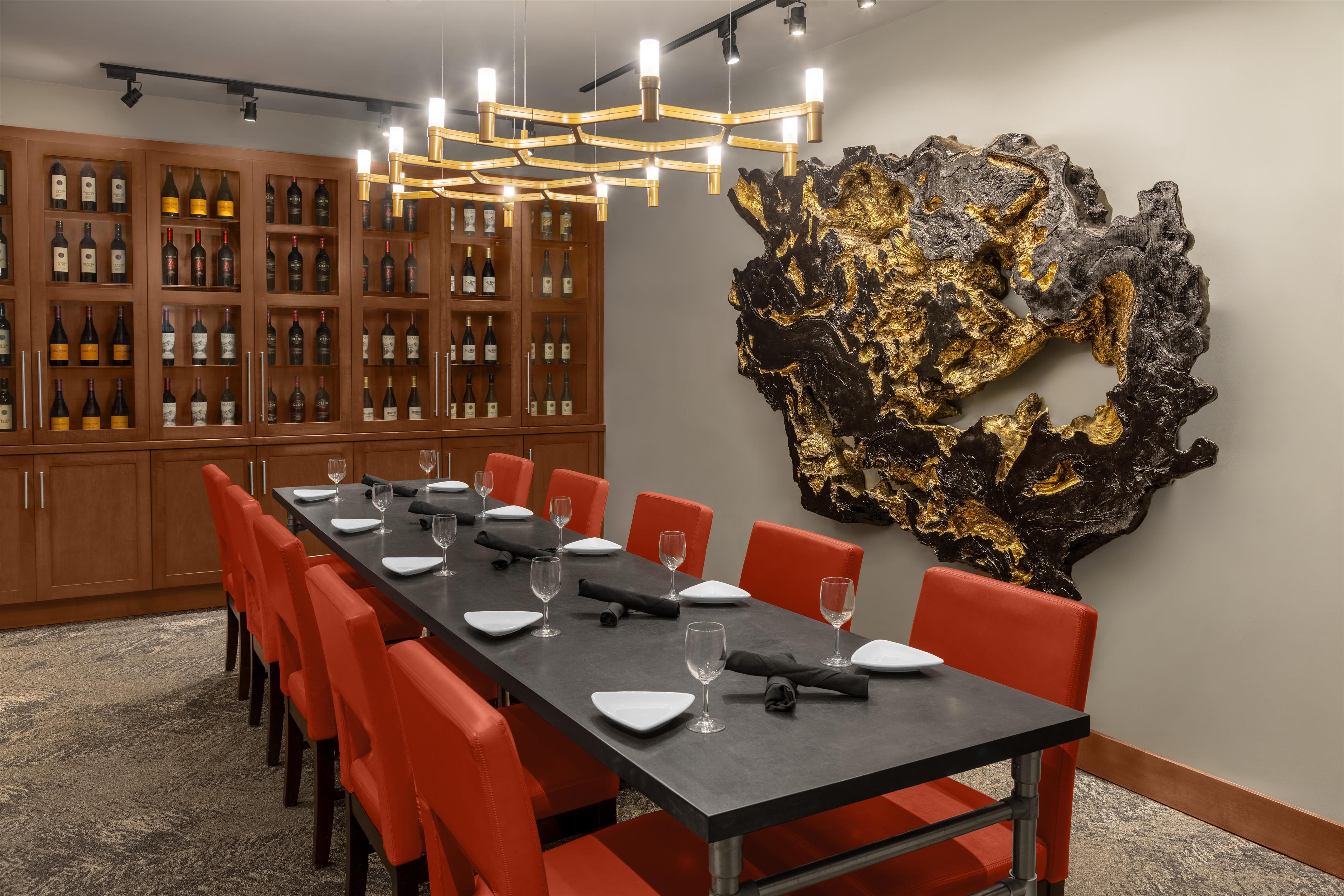 Restaurant | DoubleTree by Hilton Springfield