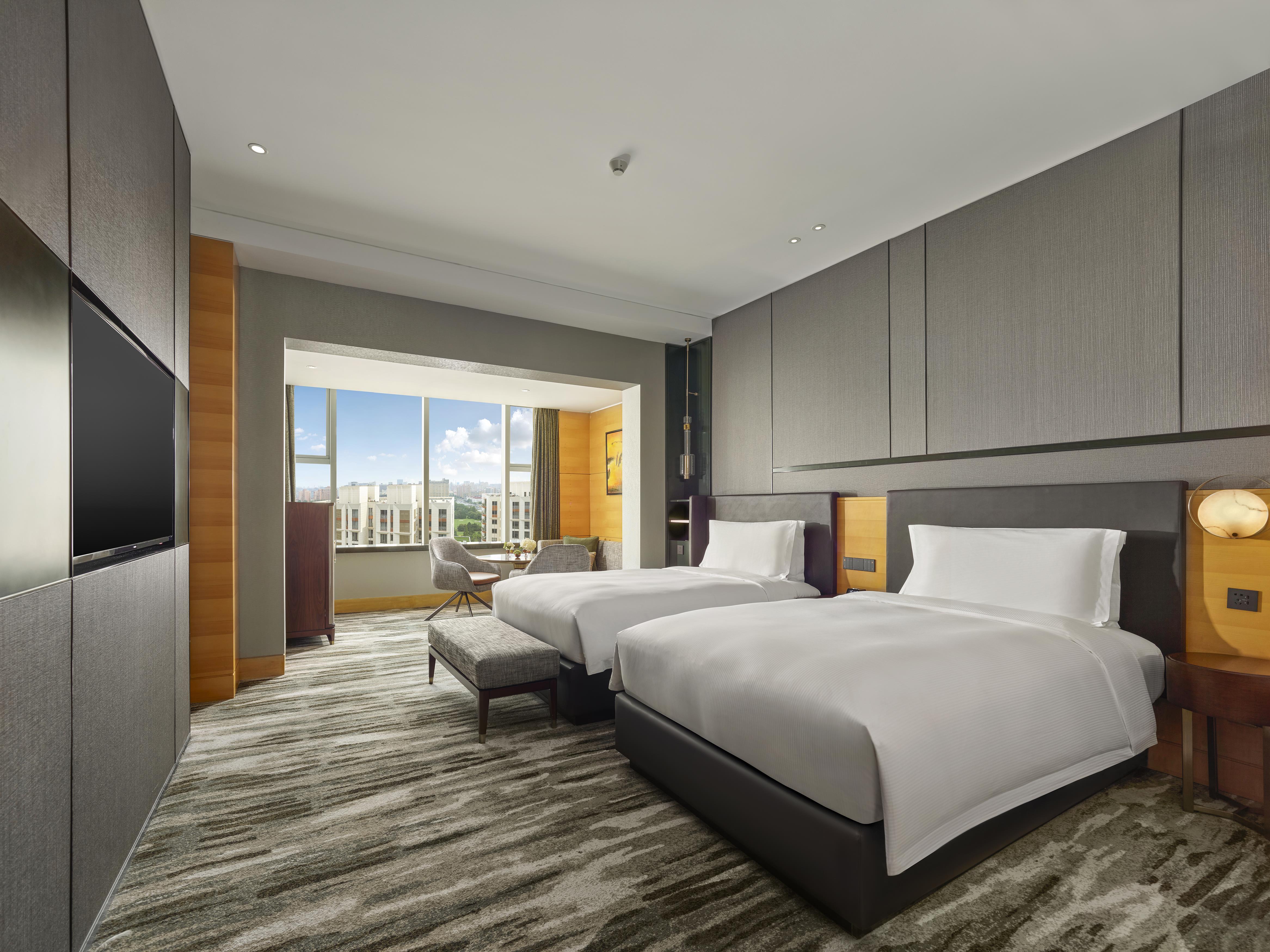 Hilton Shanghai Hongqiao Room Type - TWIN DELUXE SUPERIOR