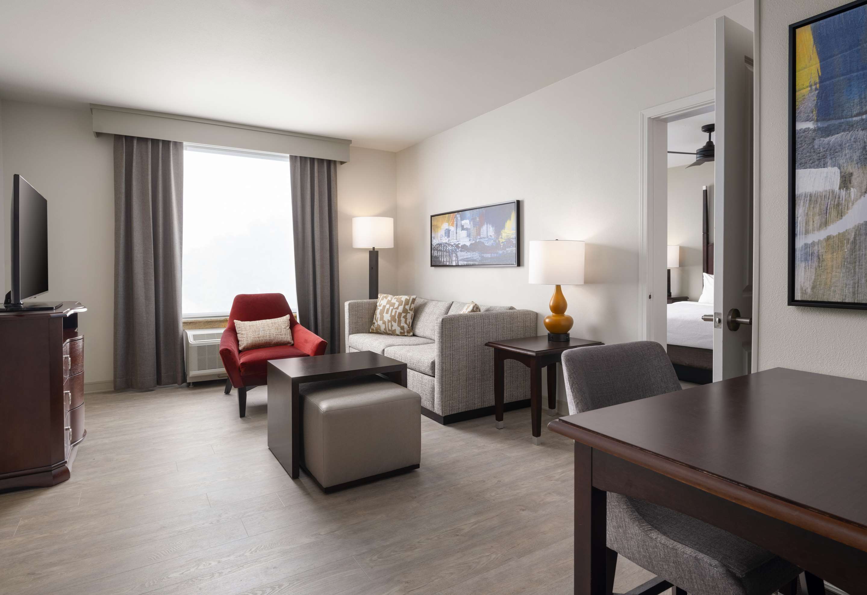 Guest room