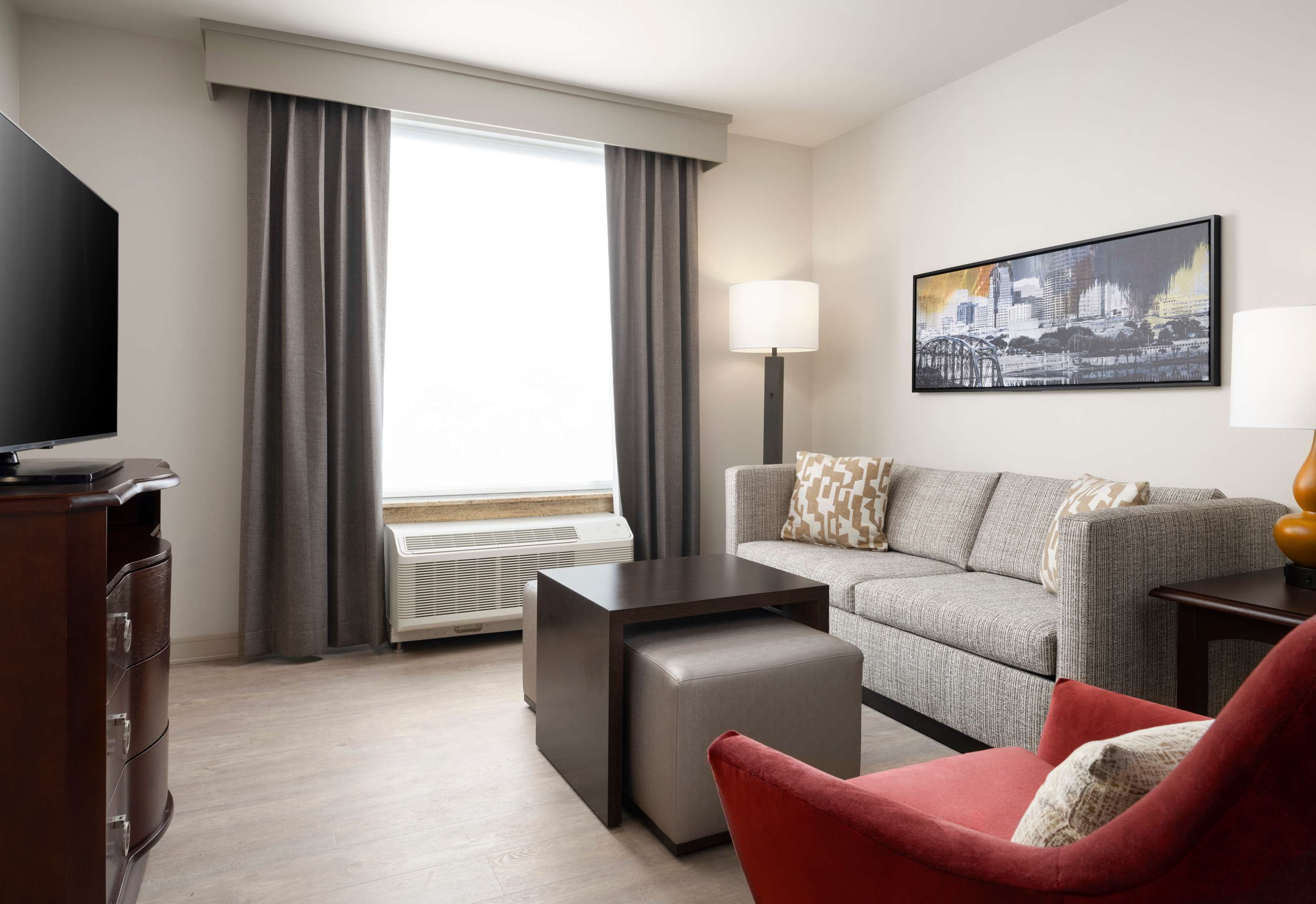 Guest room