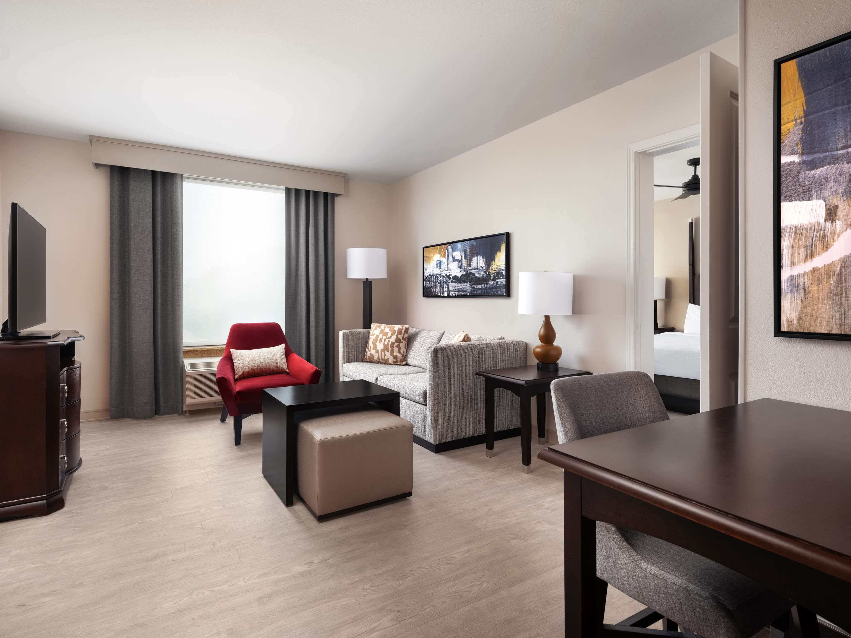 Guest room