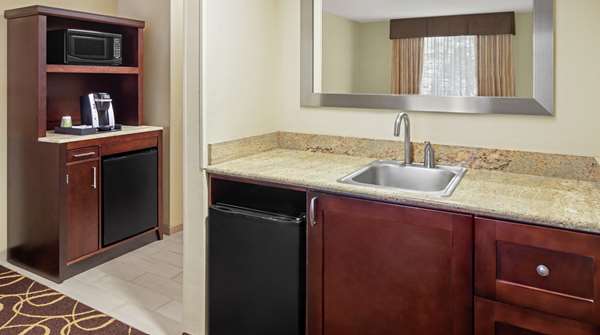  - Hilton Garden Inn Bossier City - I-20, Exit 21