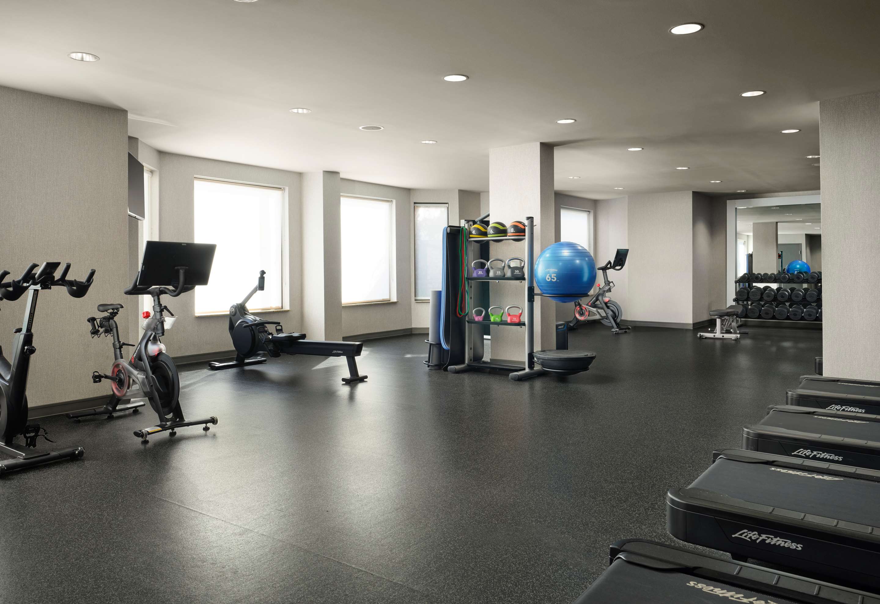 Health club fitness center gym | Hilton Garden Inn Bossier City, LA
