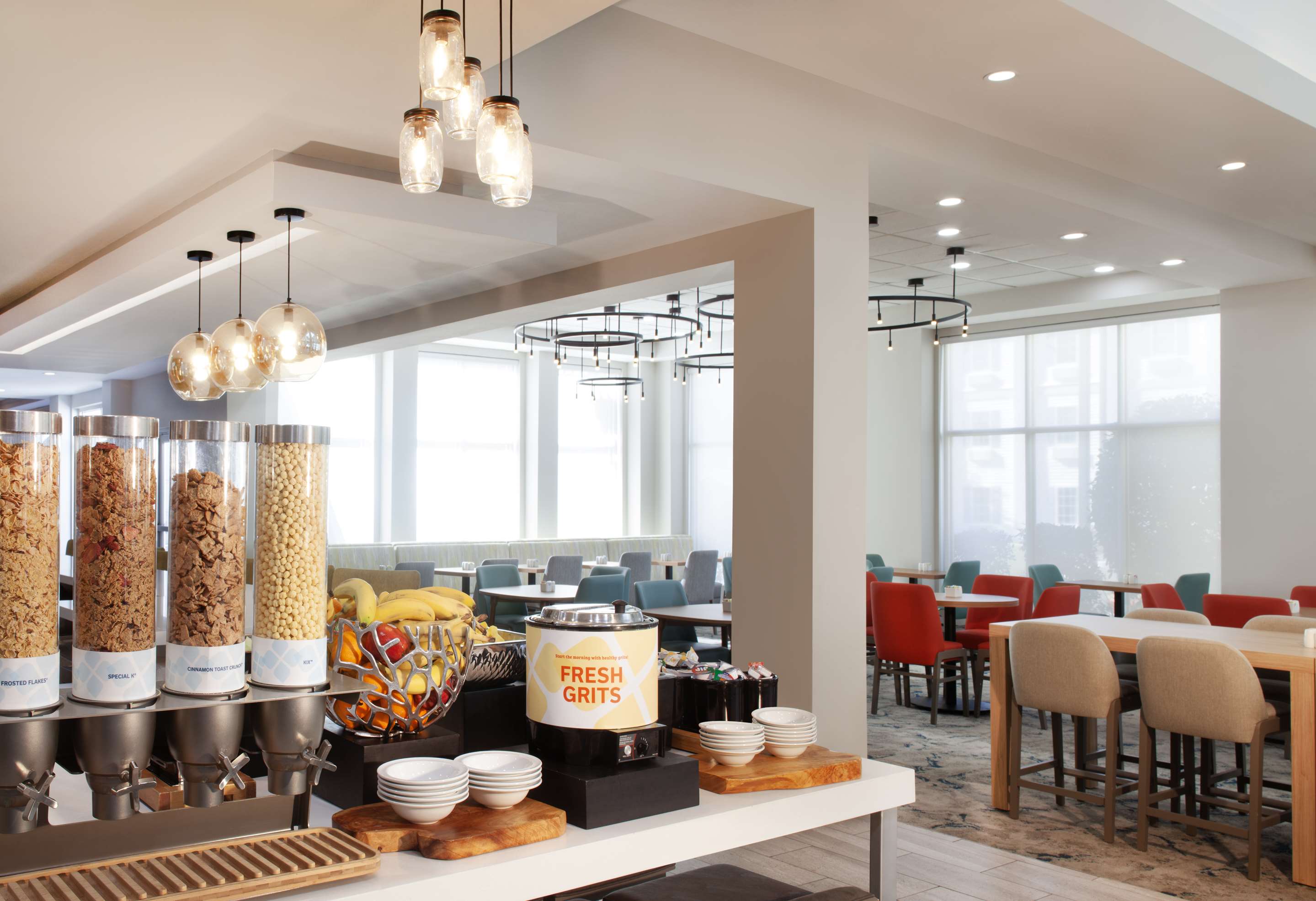 Breakfast Area | Hilton Garden Inn Shreveport