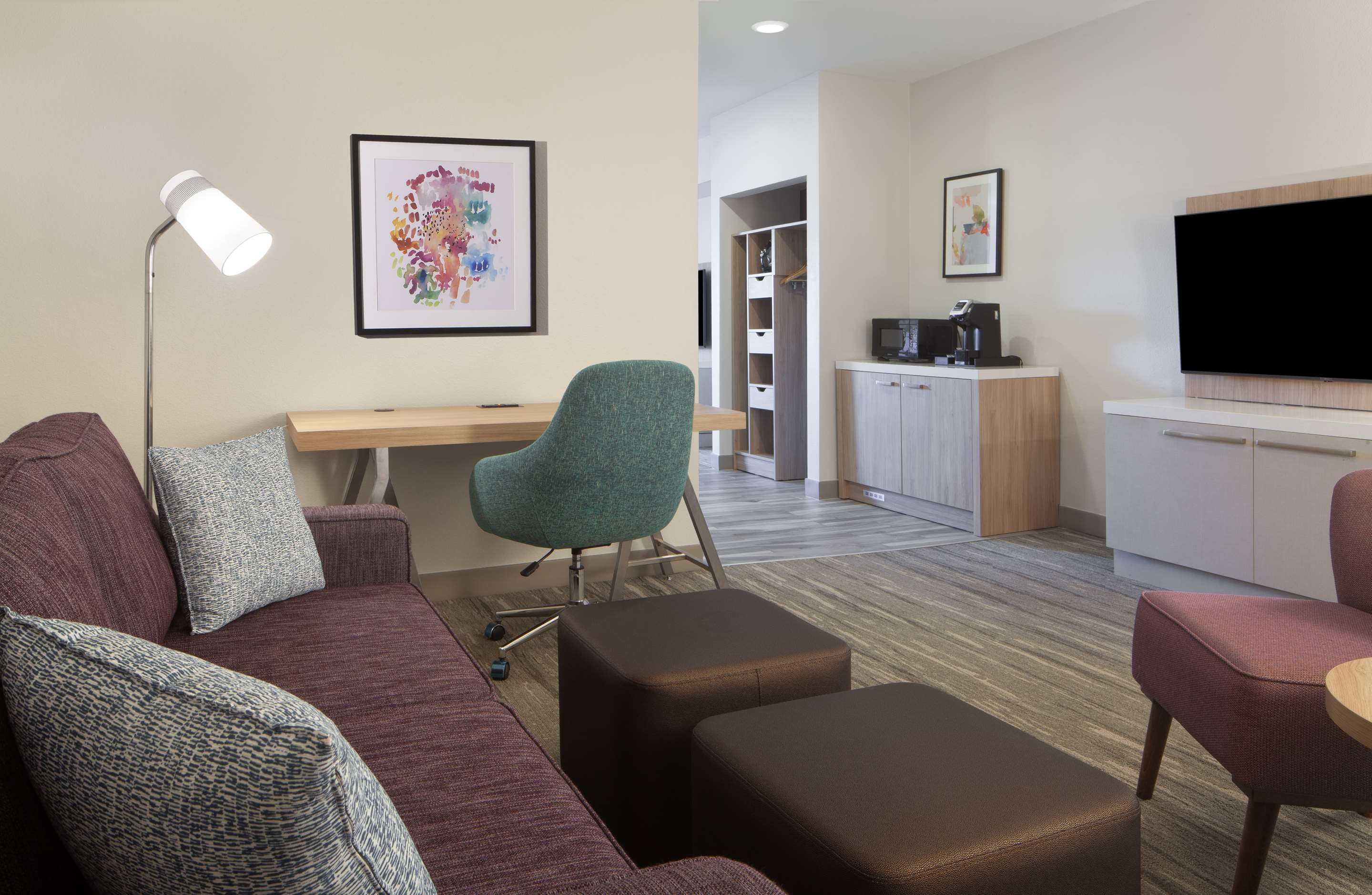 Guest room