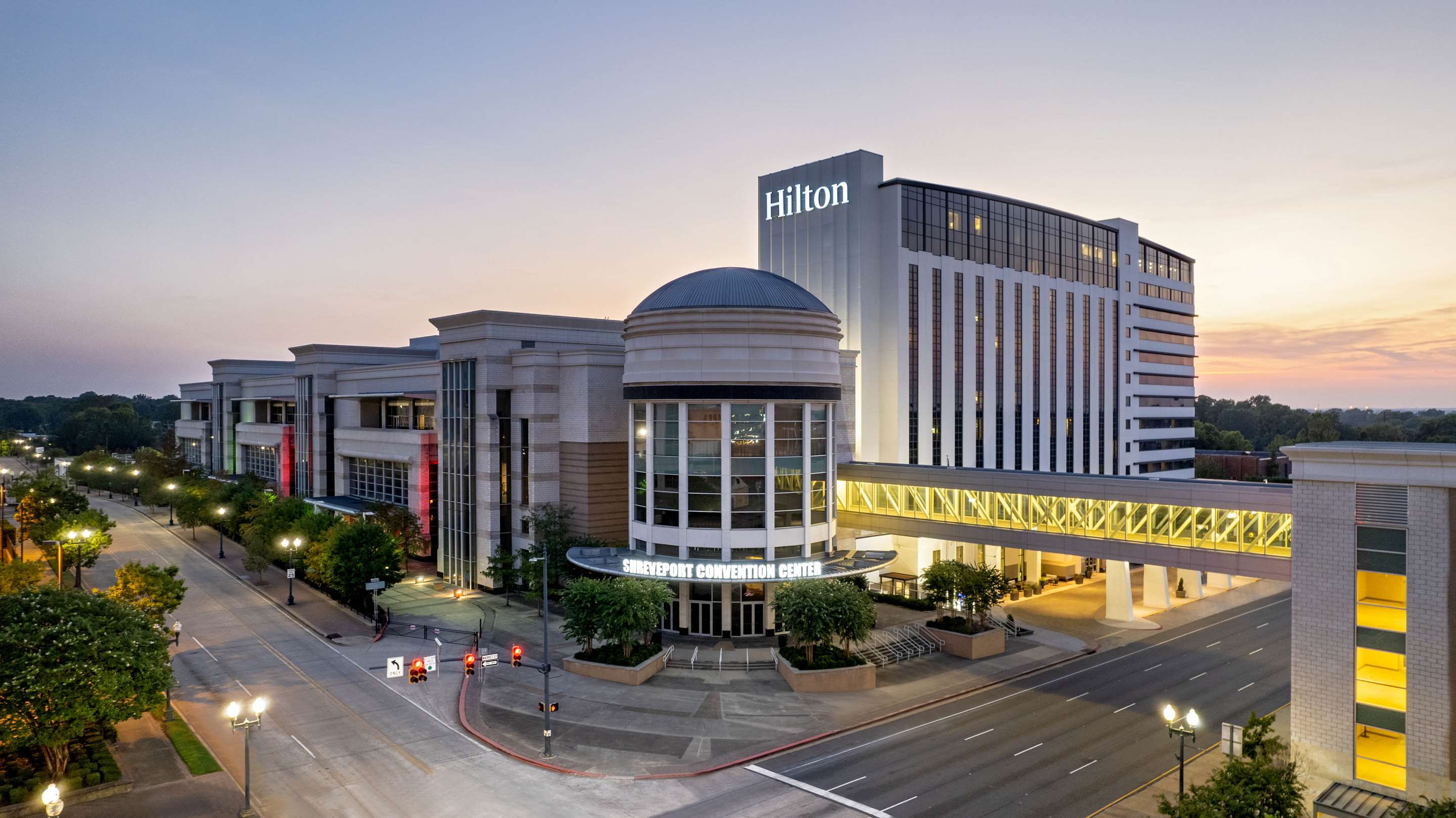 Exterior | Hilton Shreveport