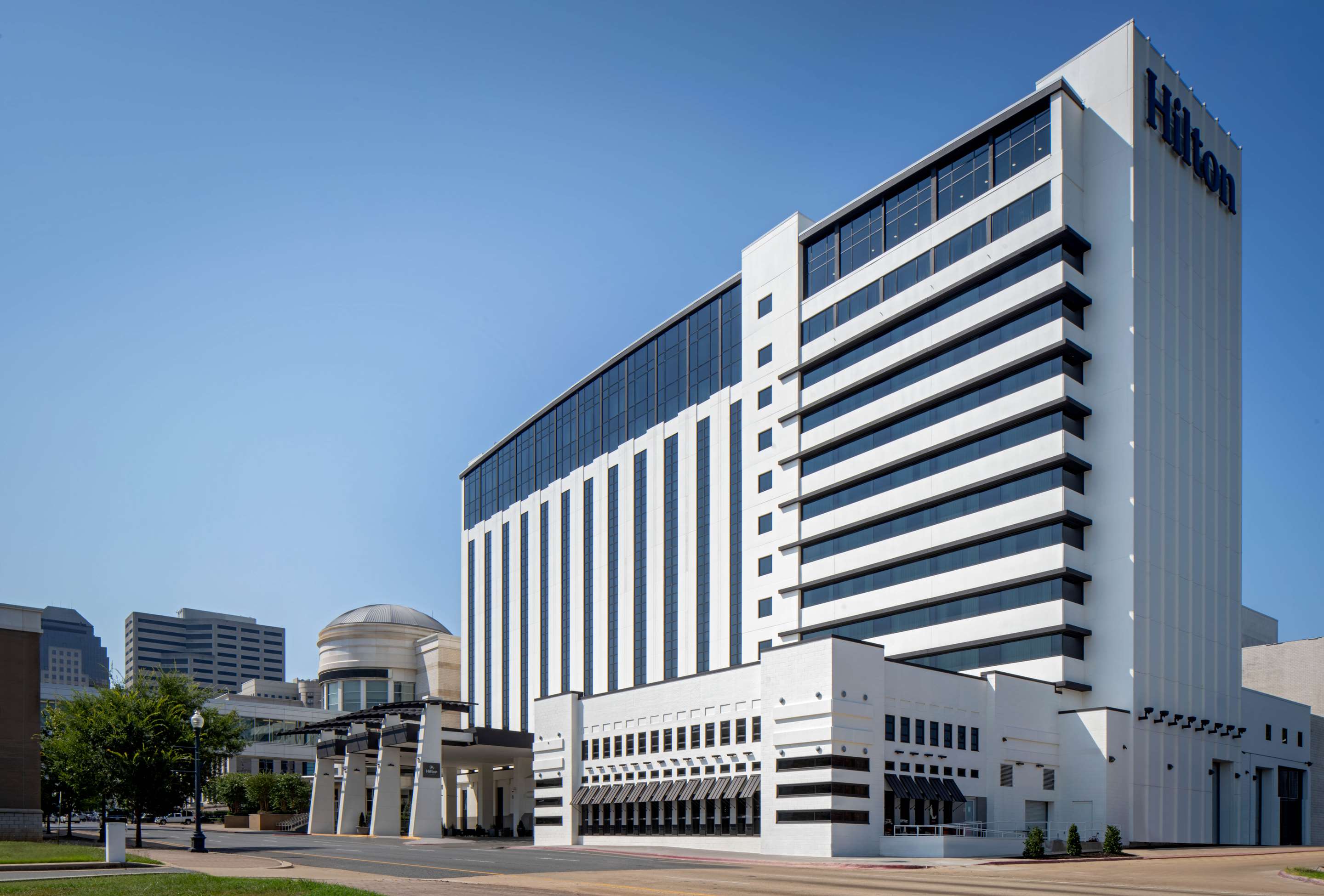 Exterior | Hilton Shreveport