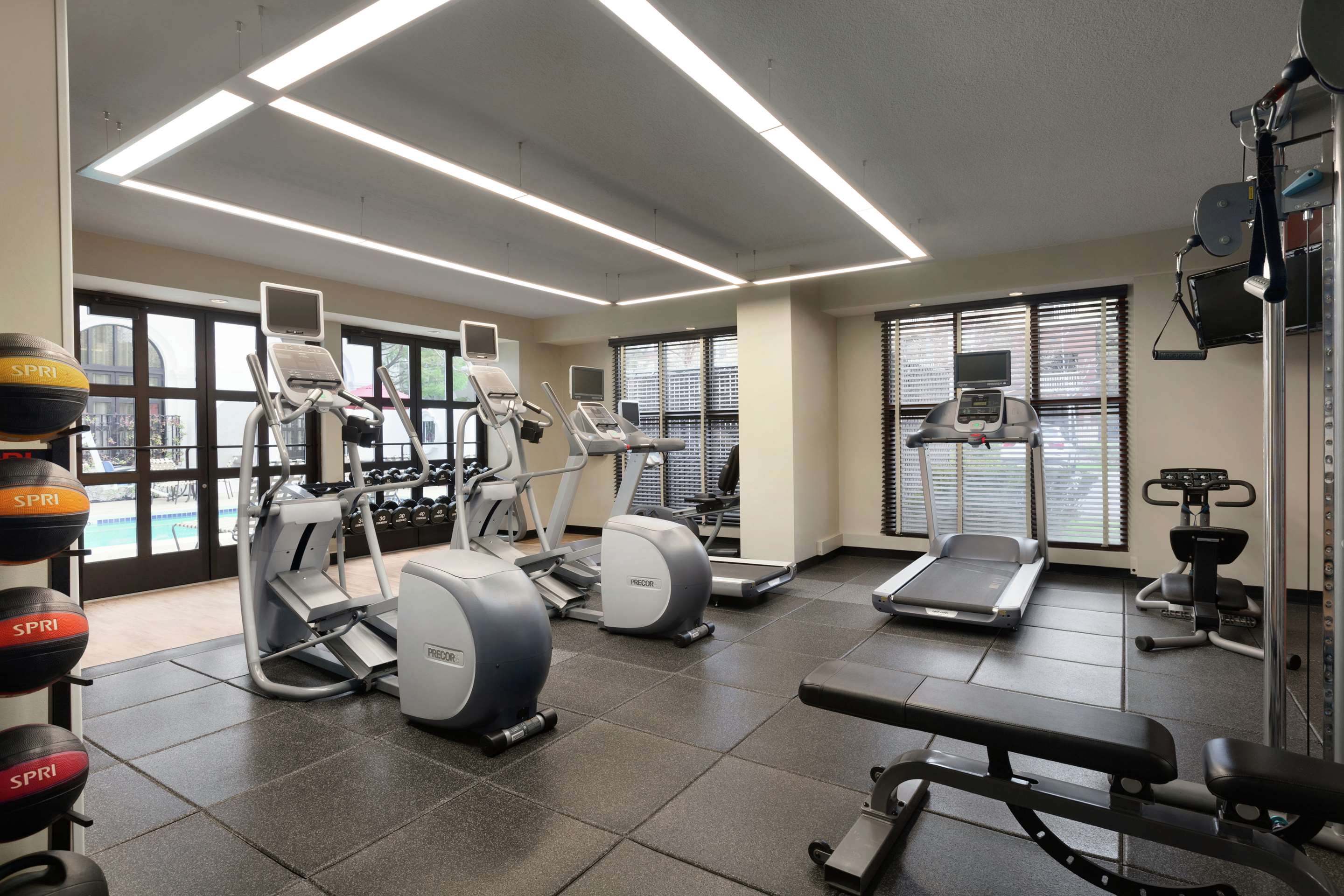 Health club fitness center gym | Hilton Garden Inn Cupertino
