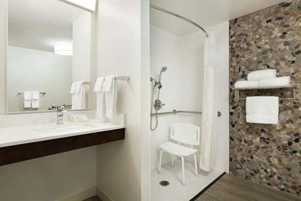  - Hilton Garden Inn Cupertino - I-280, Exit 10