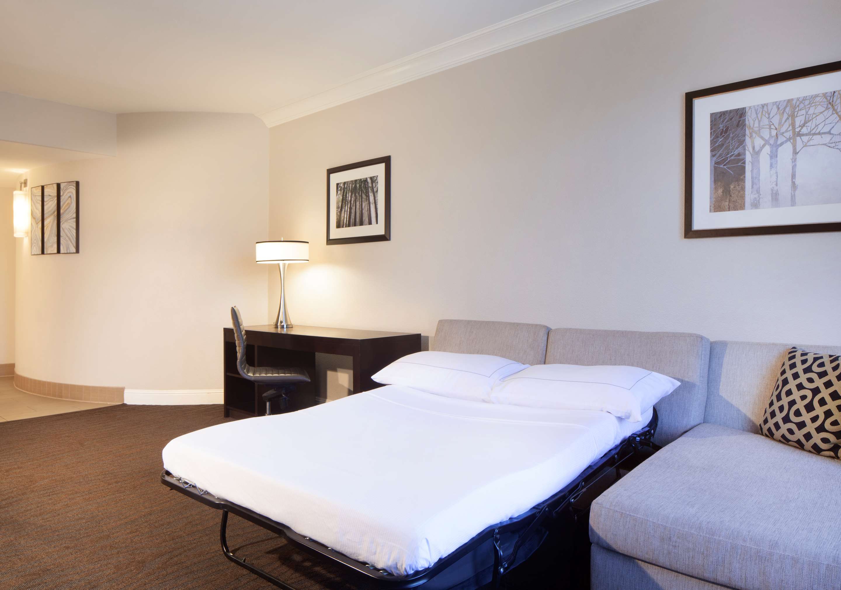 Guest room