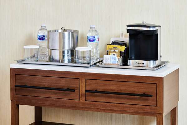  - DoubleTree by Hilton Hotel Airport Salt Lake City - I-80, Exit 113 & 114