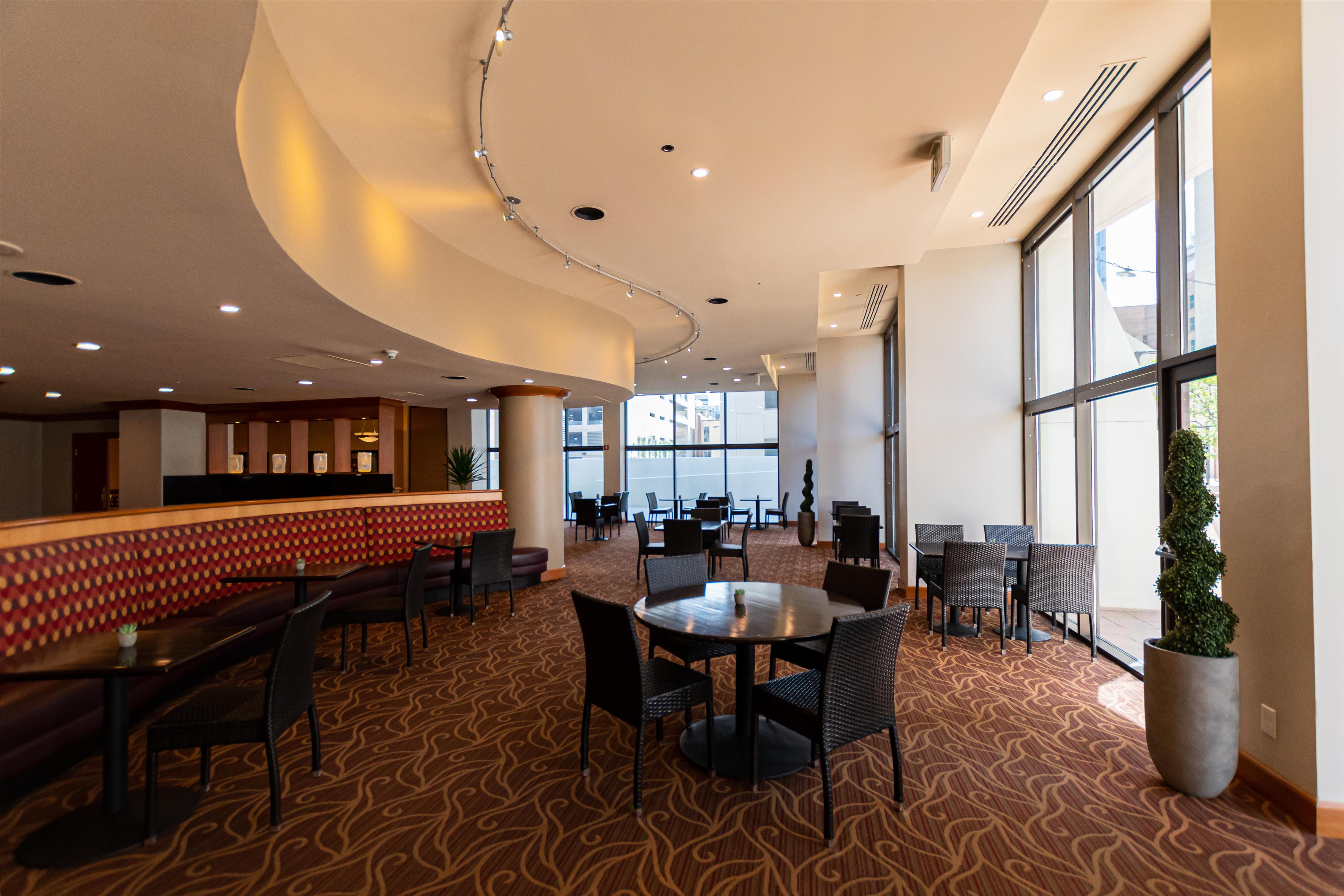 Breakfast Area | Hilton Salt Lake City Center