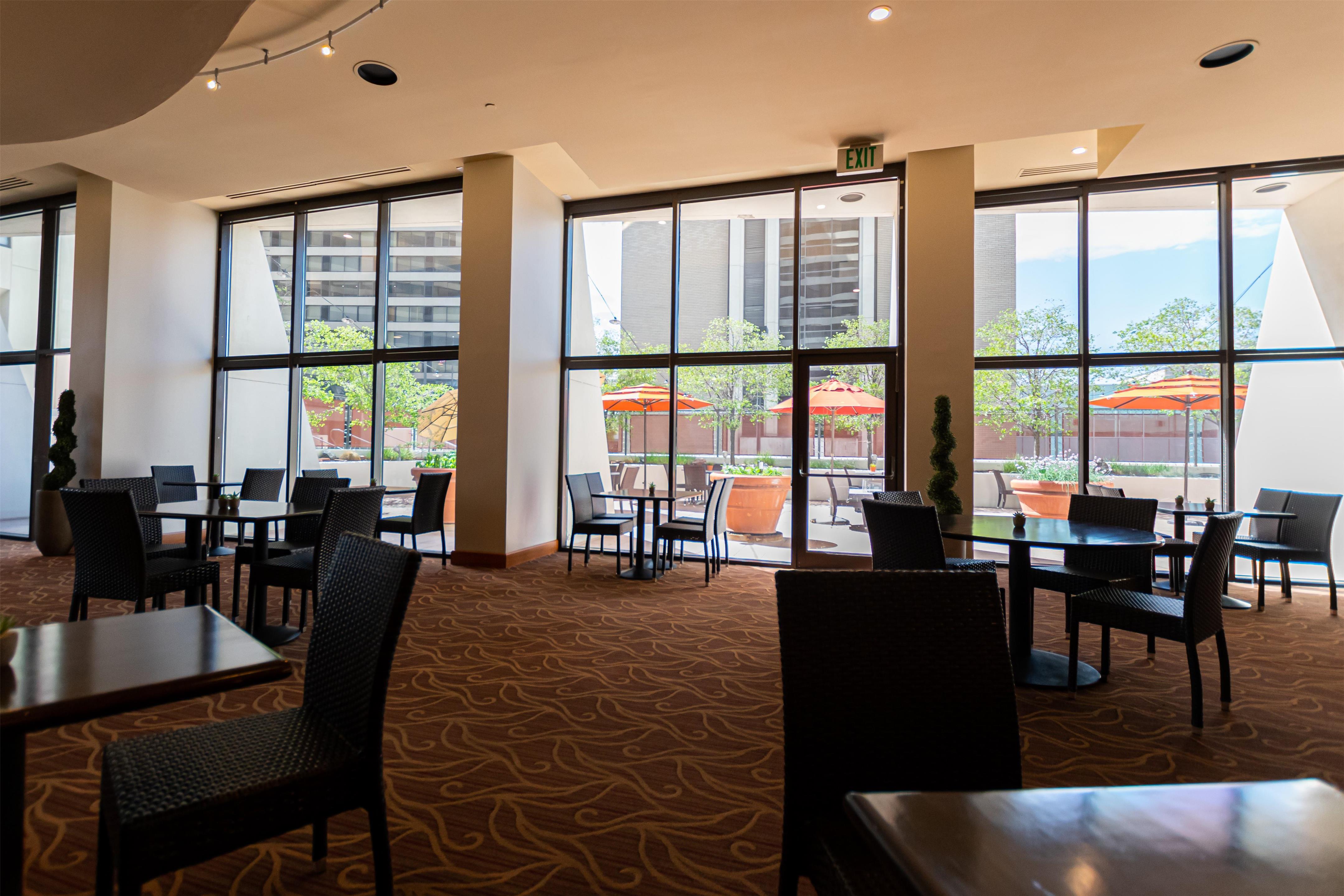 Breakfast Area | Hilton Salt Lake City Center