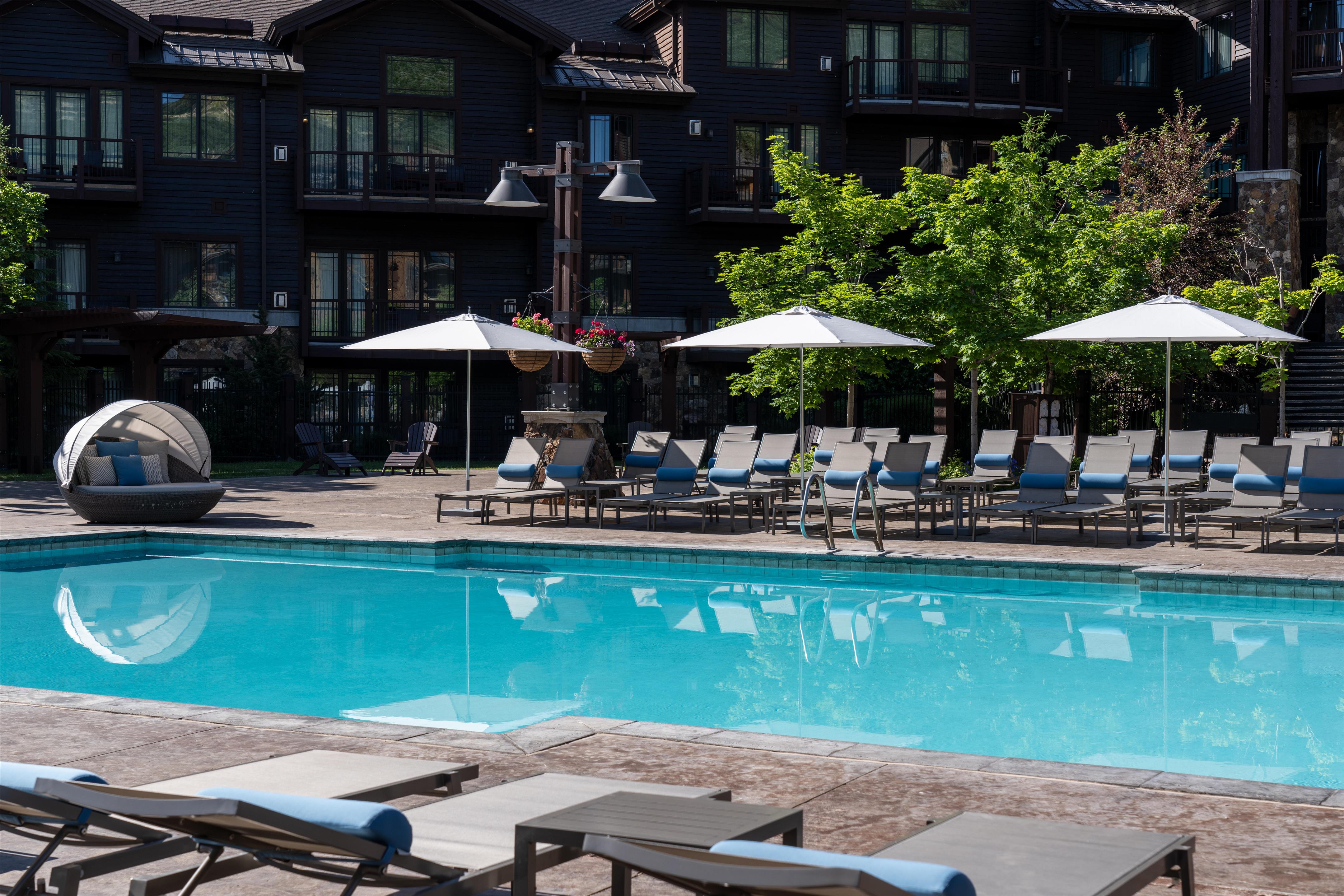 Pool | Waldorf Astoria Park City