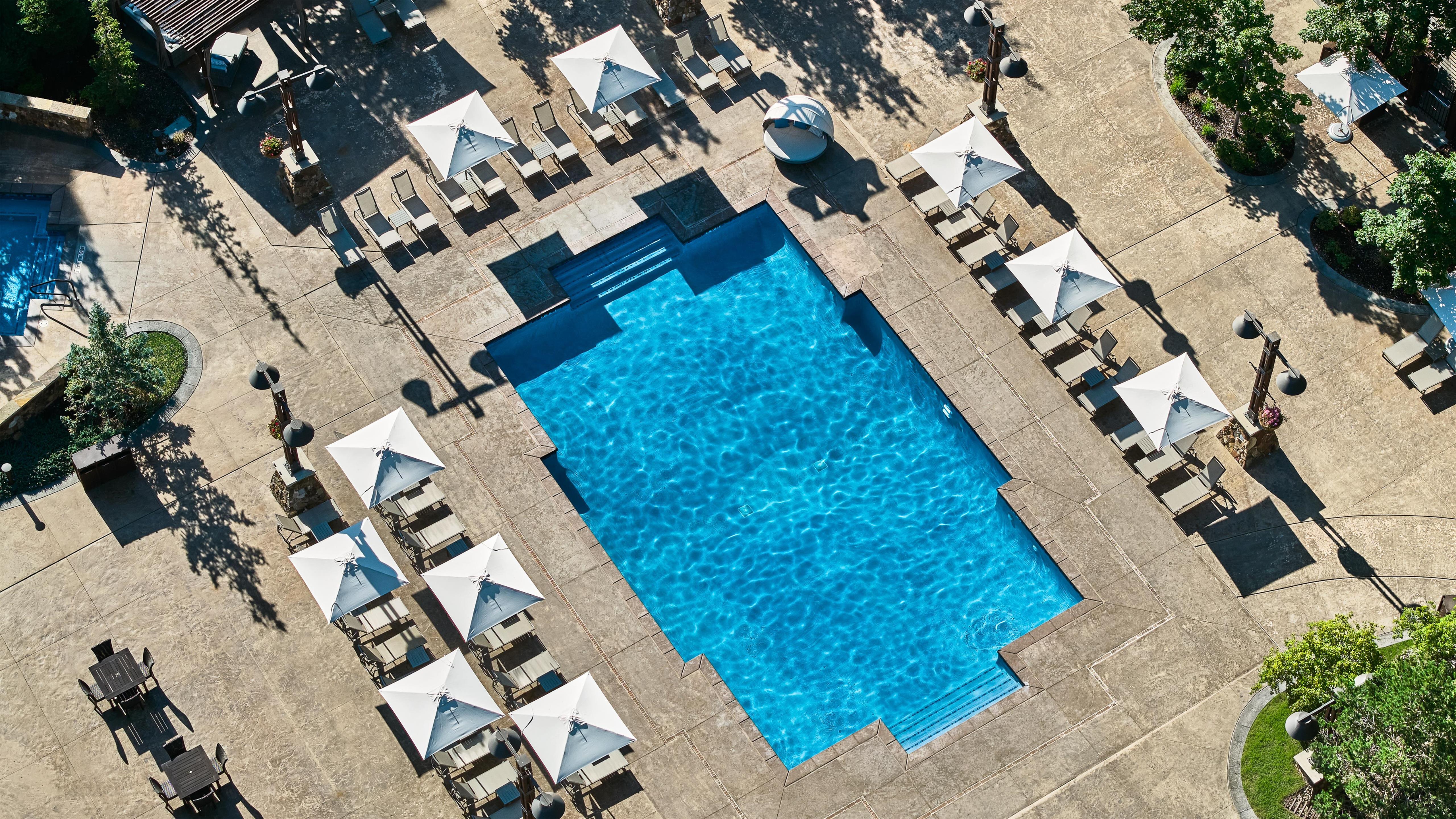 Pool | Waldorf Astoria Park City