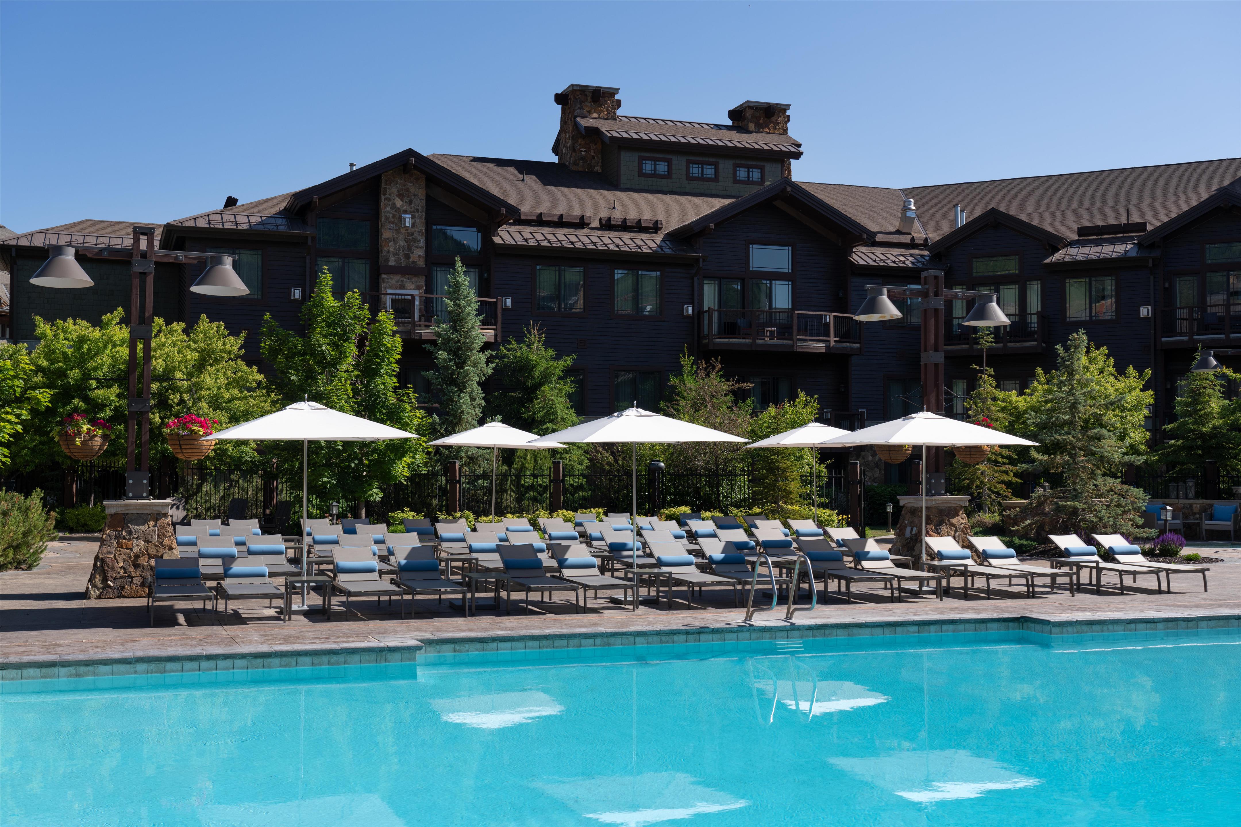 Pool | Waldorf Astoria Park City