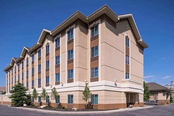 Exterior view - Hilton Garden Inn Salt Lake City - I-15 & I-80, Exits 306 & 307