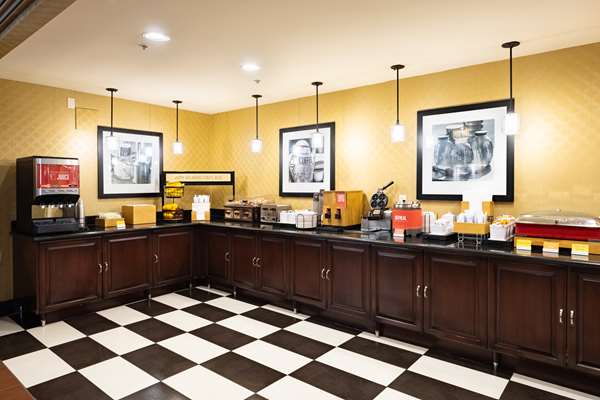 Amenities - Hampton Inn & Suites Airport Salt Lake City - I-80, Exit 113