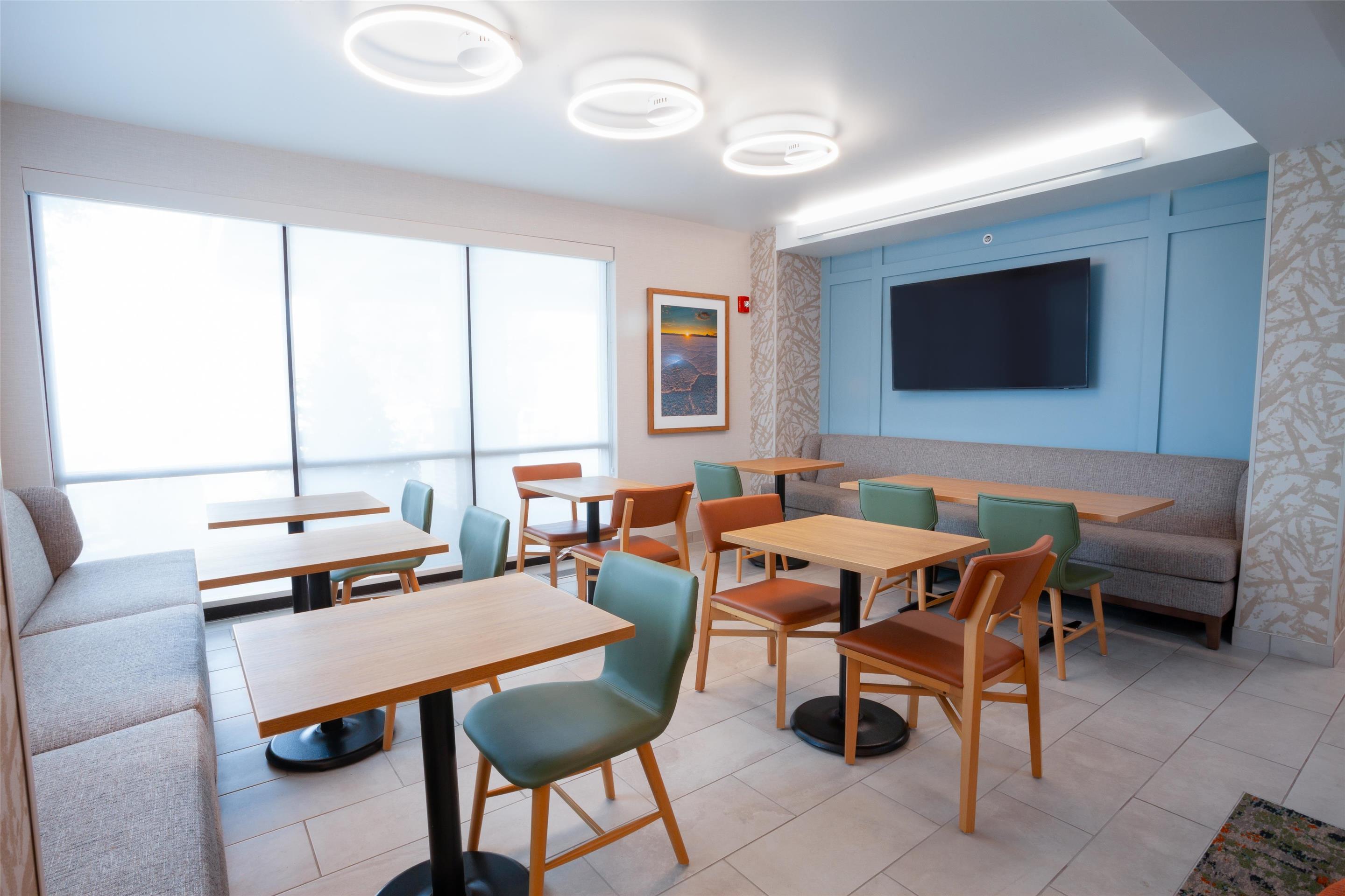 Lobby | Hampton Inn Salt Lake City-North
