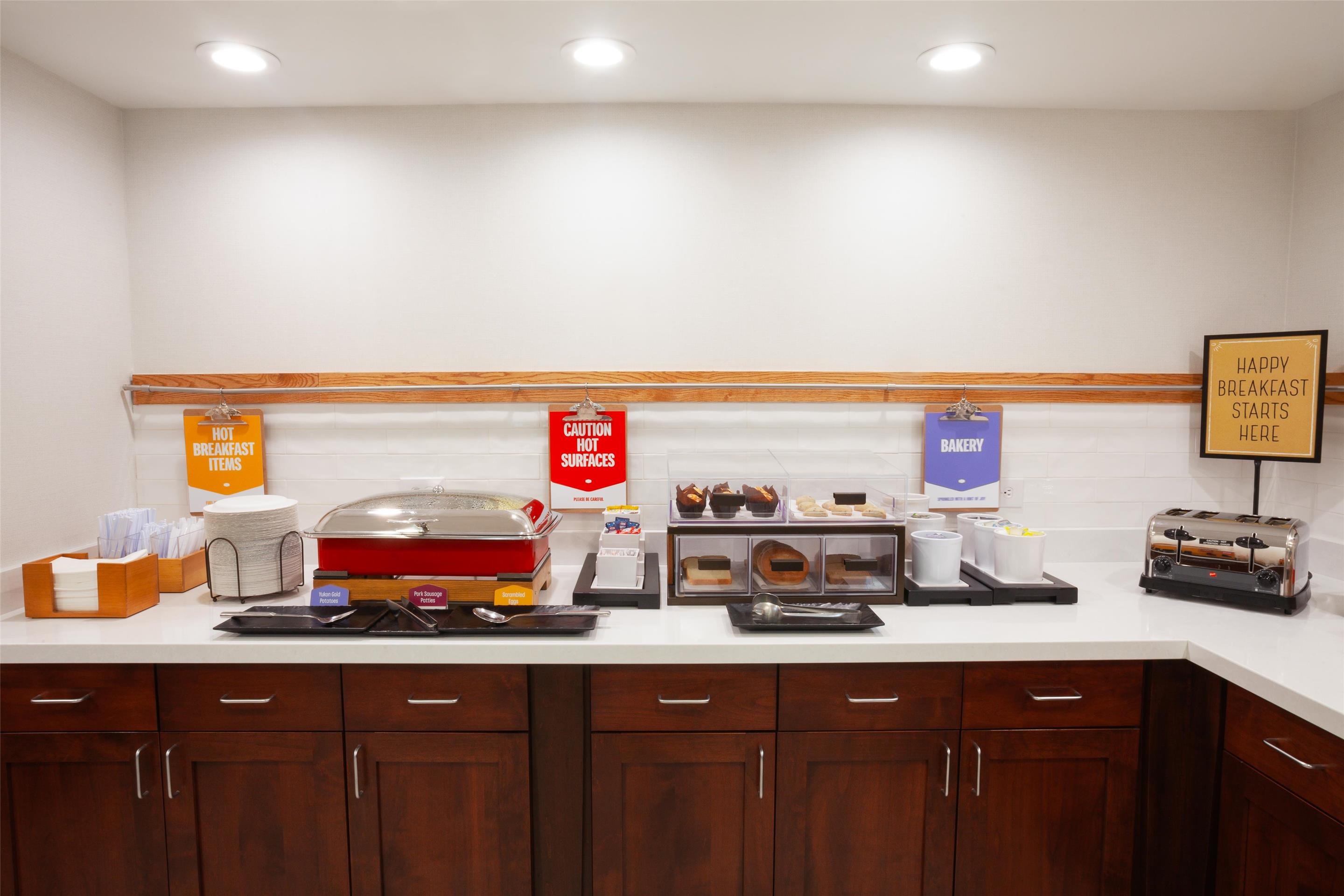 Breakfast Area | Hampton Inn Salt Lake City-North