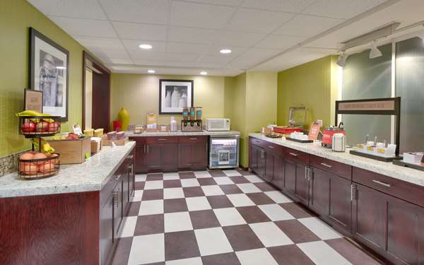 Amenities - Hampton Inn Central Salt Lake City