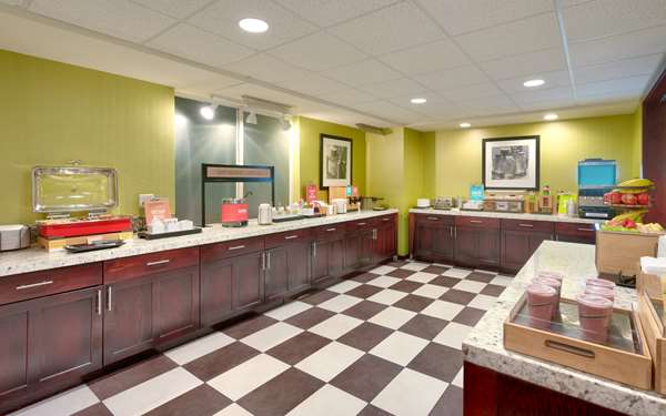 Amenities - Hampton Inn Central Salt Lake City